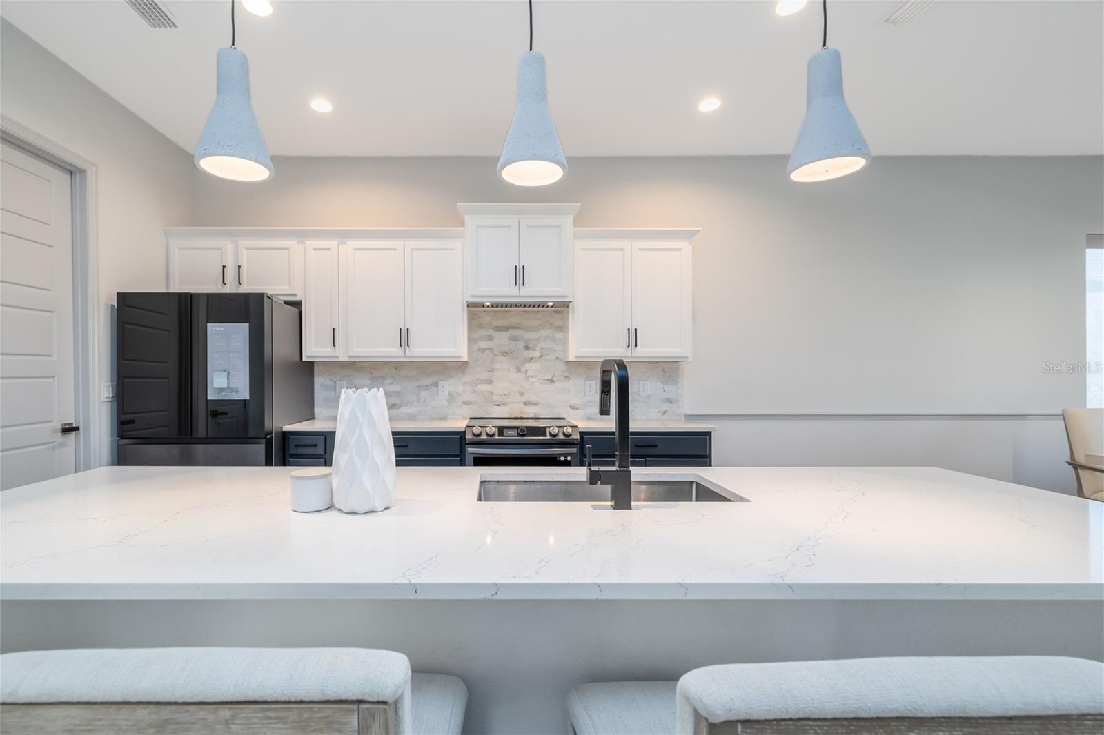 Image 26 of 52 For 1567 Lake Reserve Drive