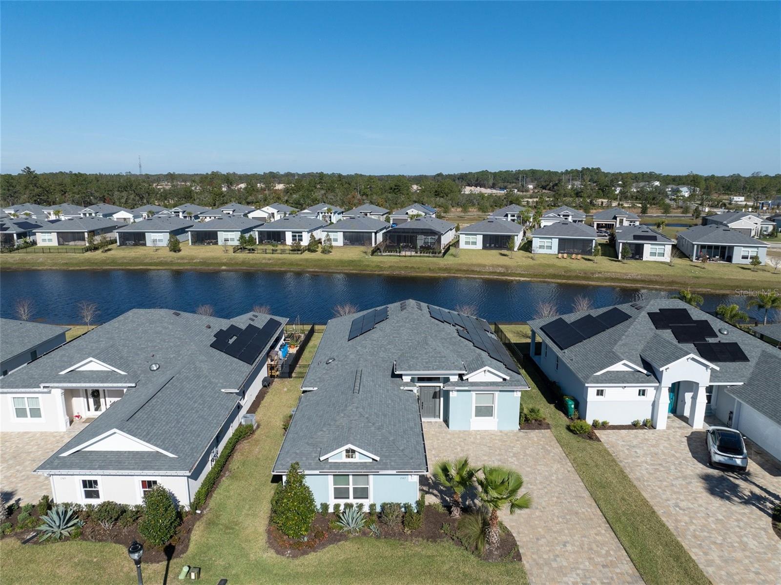 Image 4 of 52 For 1567 Lake Reserve Drive