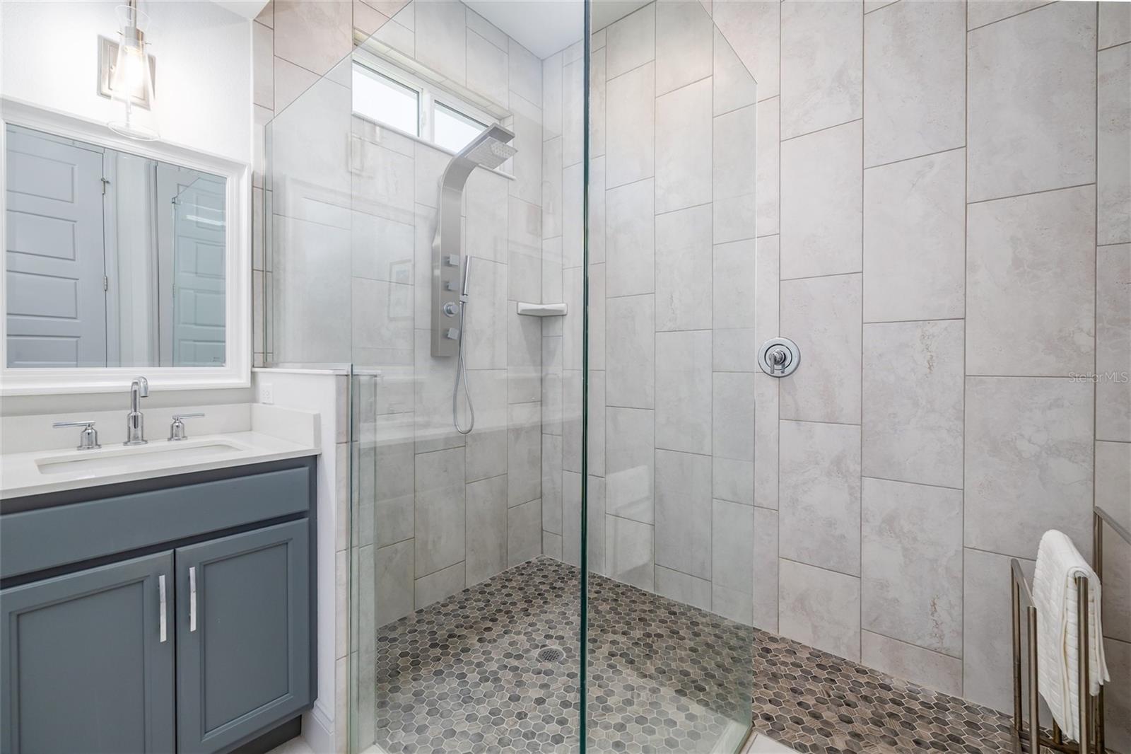 Image 40 of 52 For 1567 Lake Reserve Drive