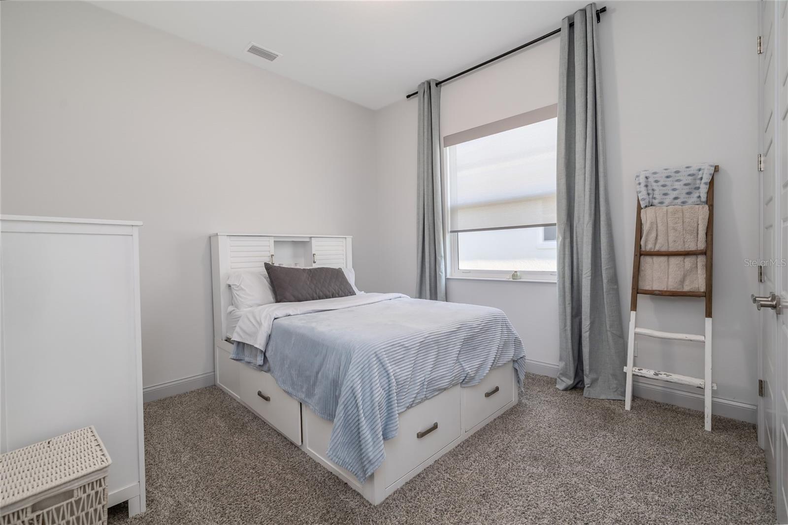 Image 42 of 52 For 1567 Lake Reserve Drive