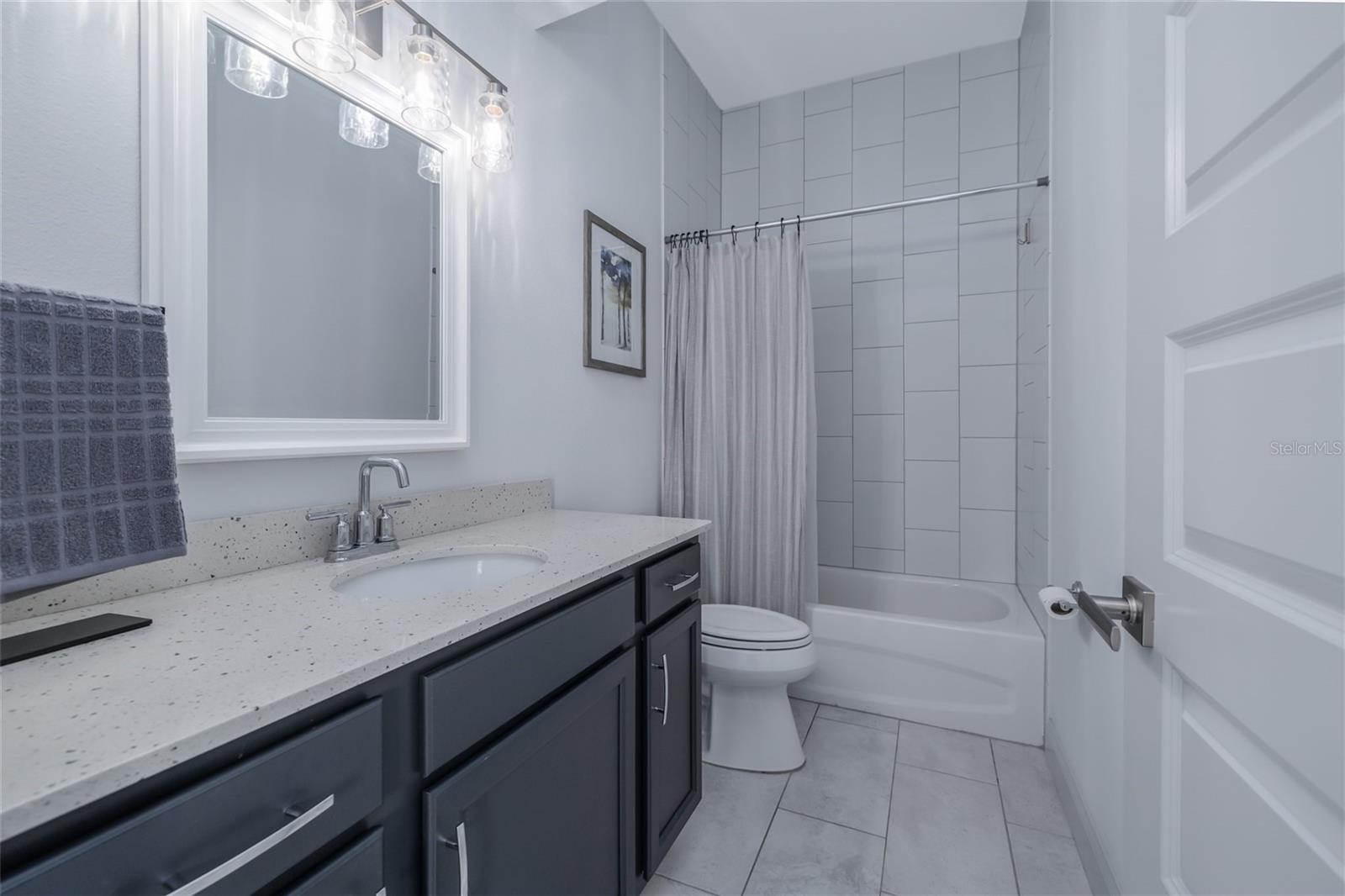 Image 43 of 52 For 1567 Lake Reserve Drive