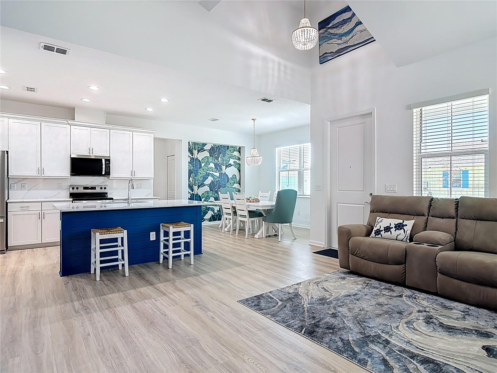 Image 6 of 23 For 272 Last Mango Drive