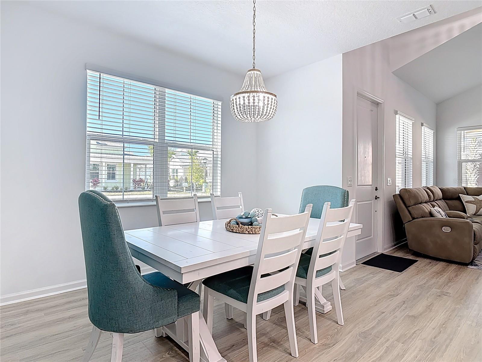 Image 8 of 23 For 272 Last Mango Drive