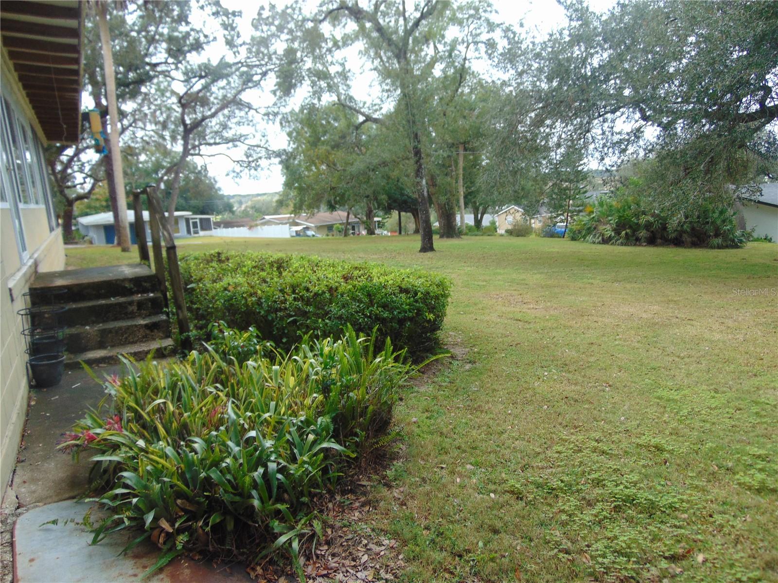 Image 15 of 45 For 2435 Broadvue Avenue