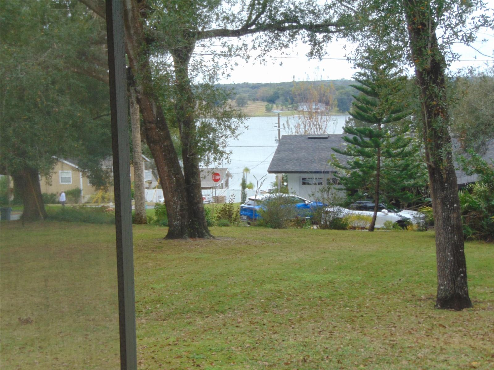 Image 17 of 45 For 2435 Broadvue Avenue