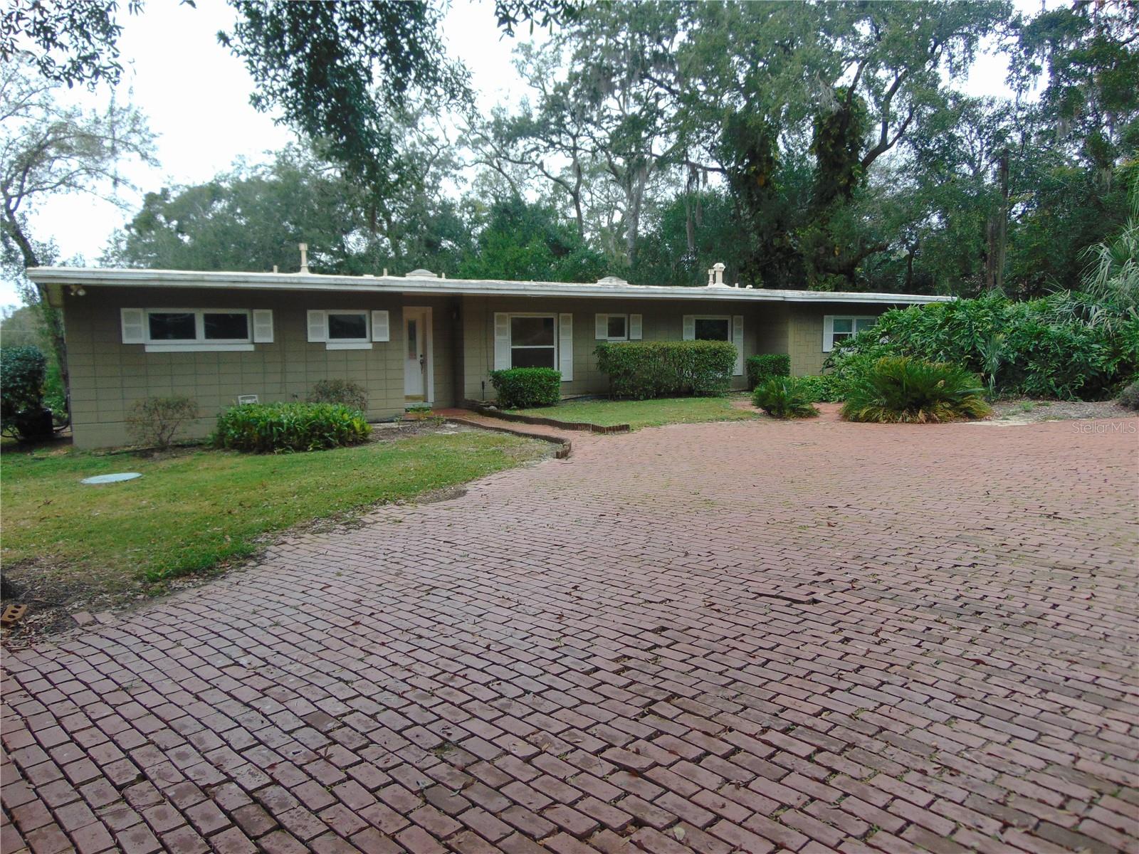 Image 2 of 45 For 2435 Broadvue Avenue