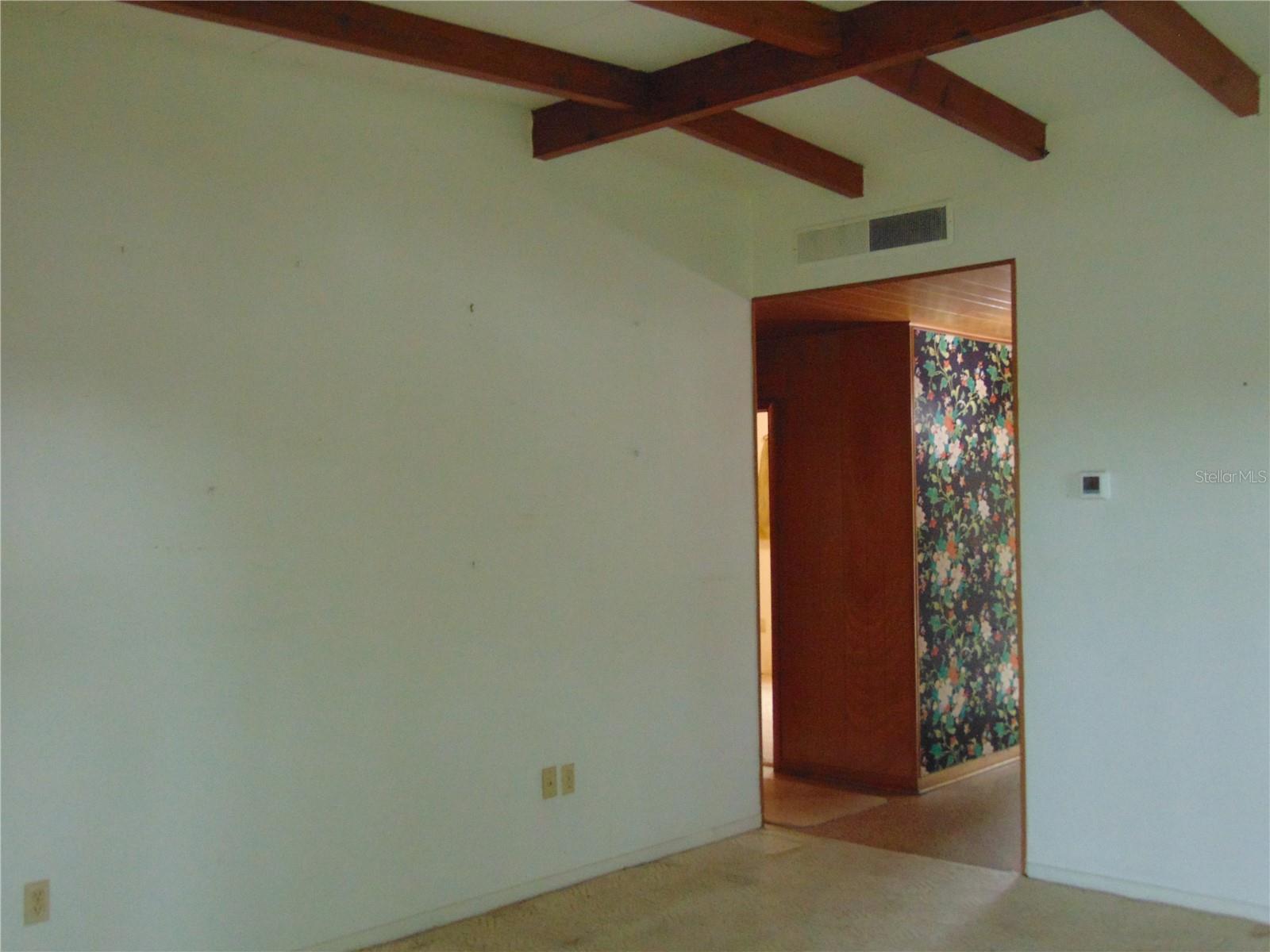 Image 29 of 45 For 2435 Broadvue Avenue