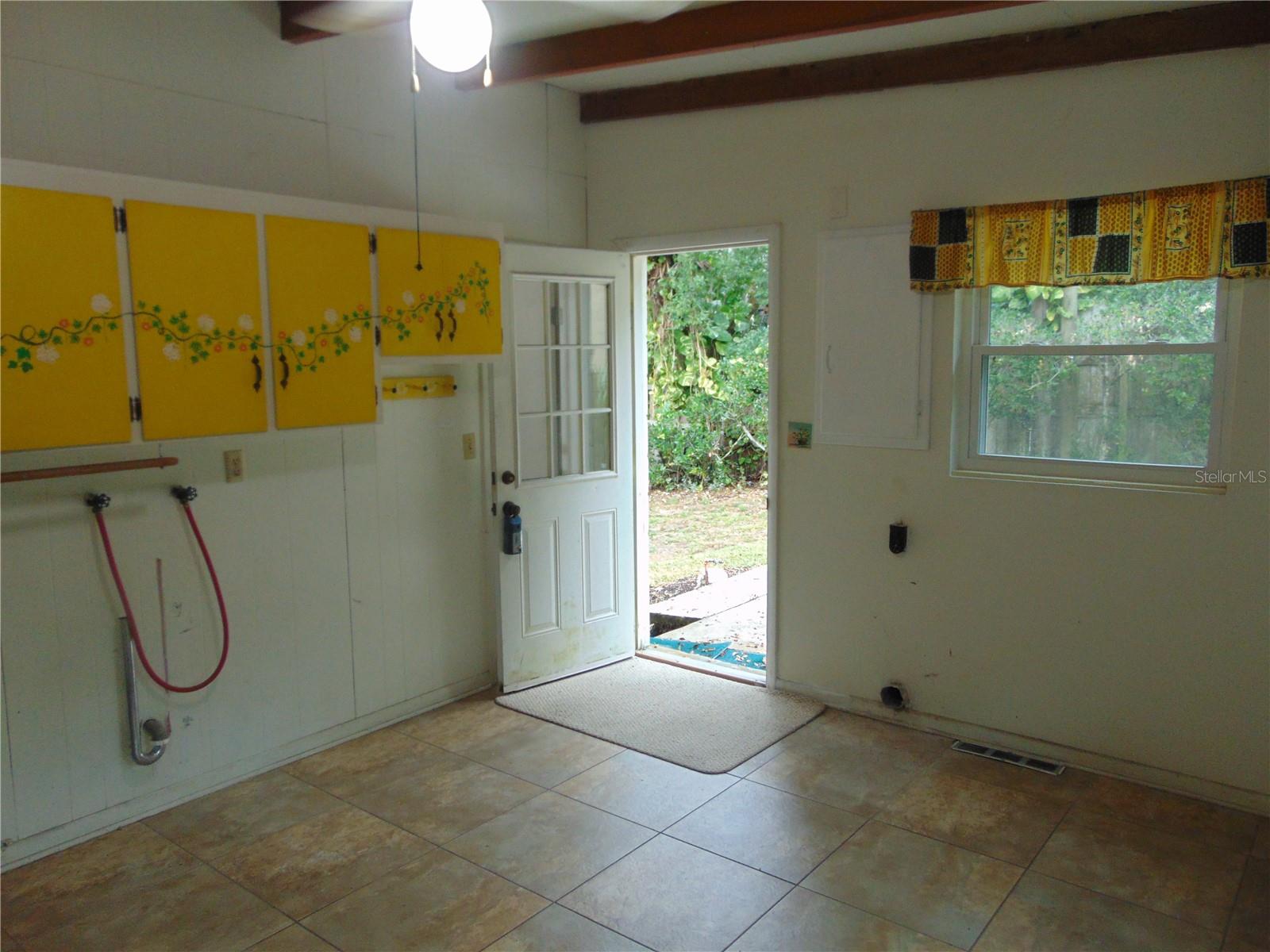 Image 39 of 45 For 2435 Broadvue Avenue