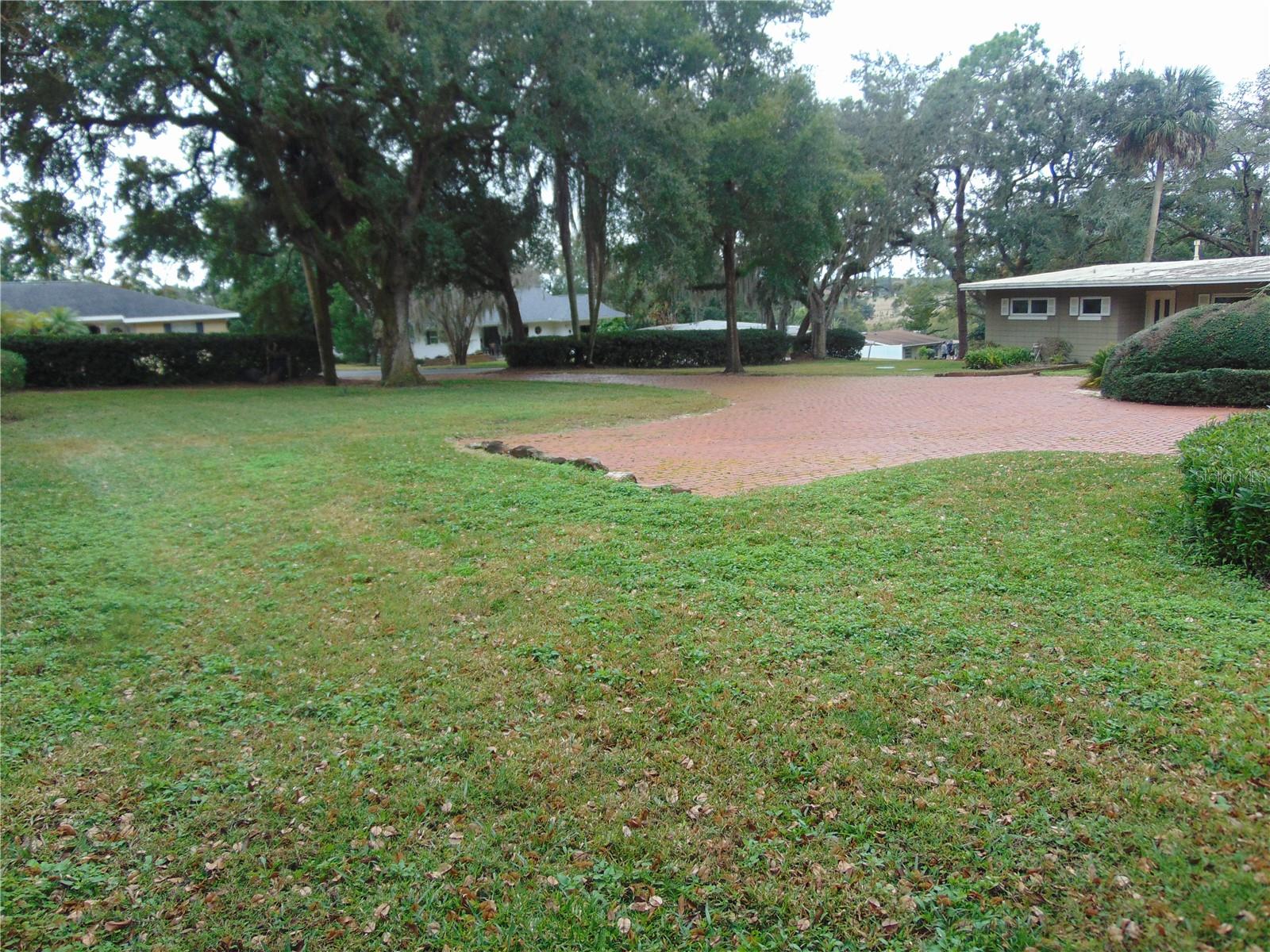 Image 5 of 45 For 2435 Broadvue Avenue