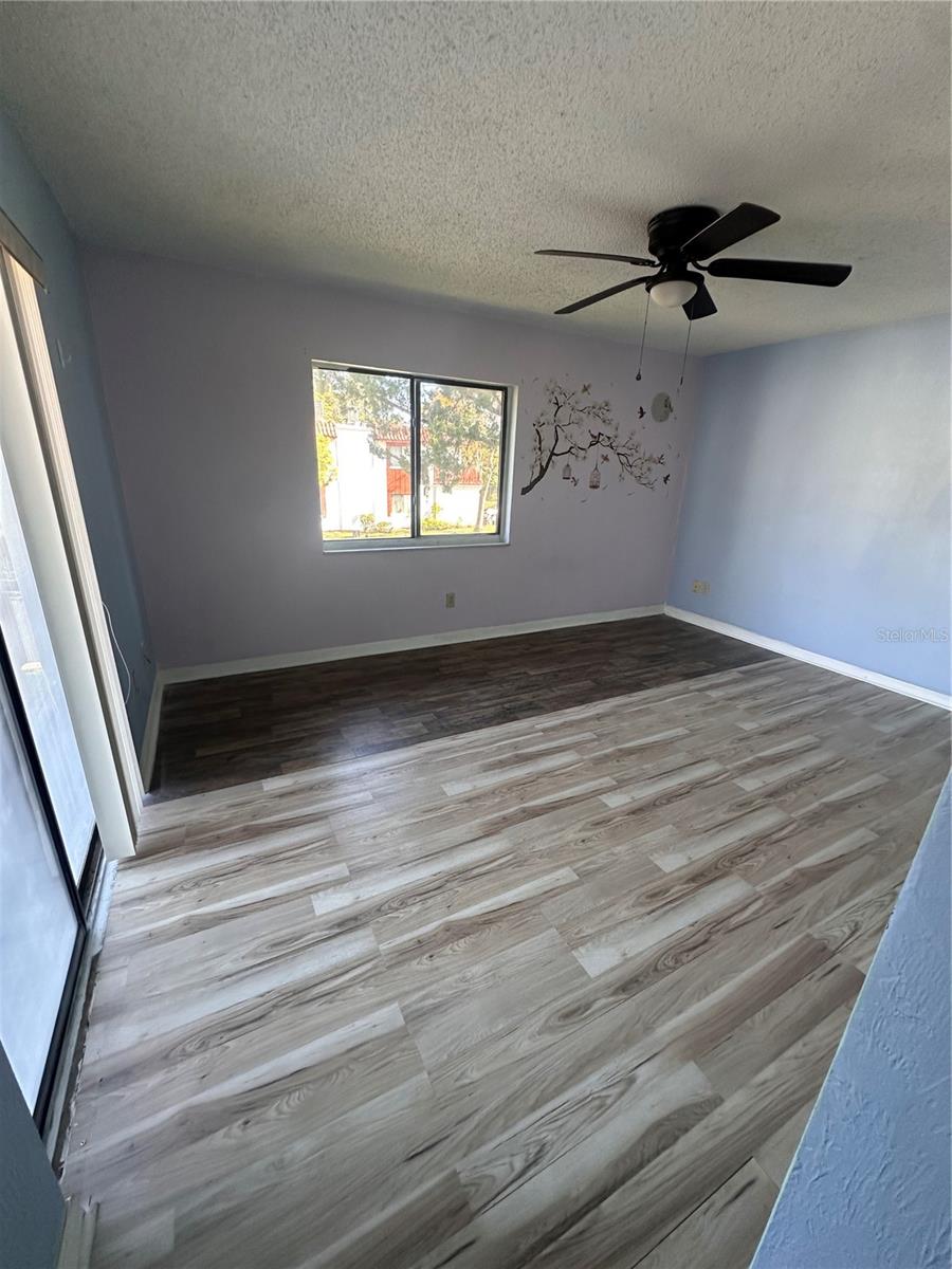 Image 11 of 28 For 2016 Oak Meadow Circle