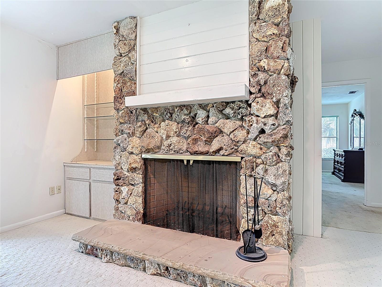 Image 15 of 36 For 1066 Clubhouse Boulevard