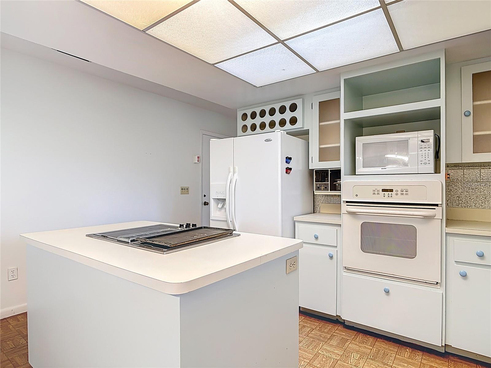 Image 18 of 36 For 1066 Clubhouse Boulevard