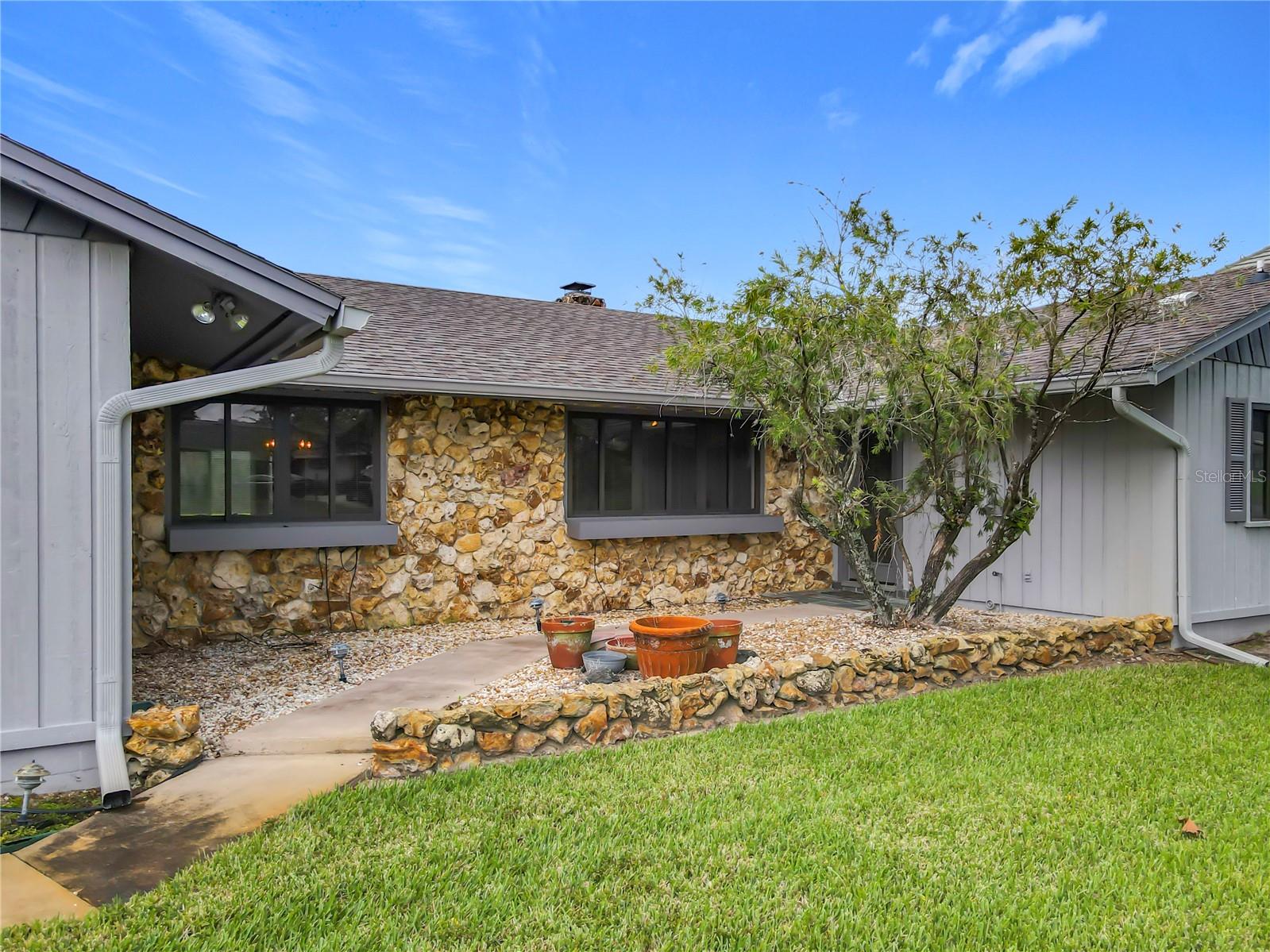 Image 2 of 36 For 1066 Clubhouse Boulevard