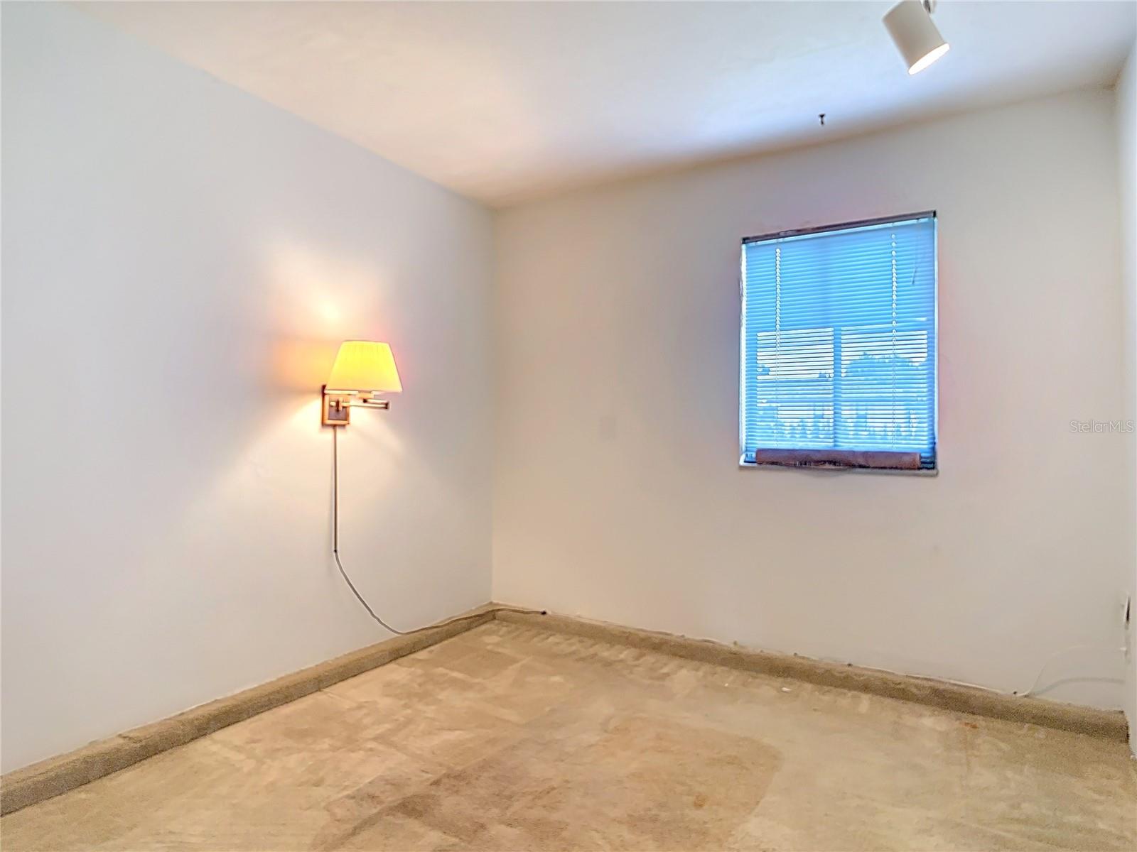 Image 31 of 36 For 1066 Clubhouse Boulevard