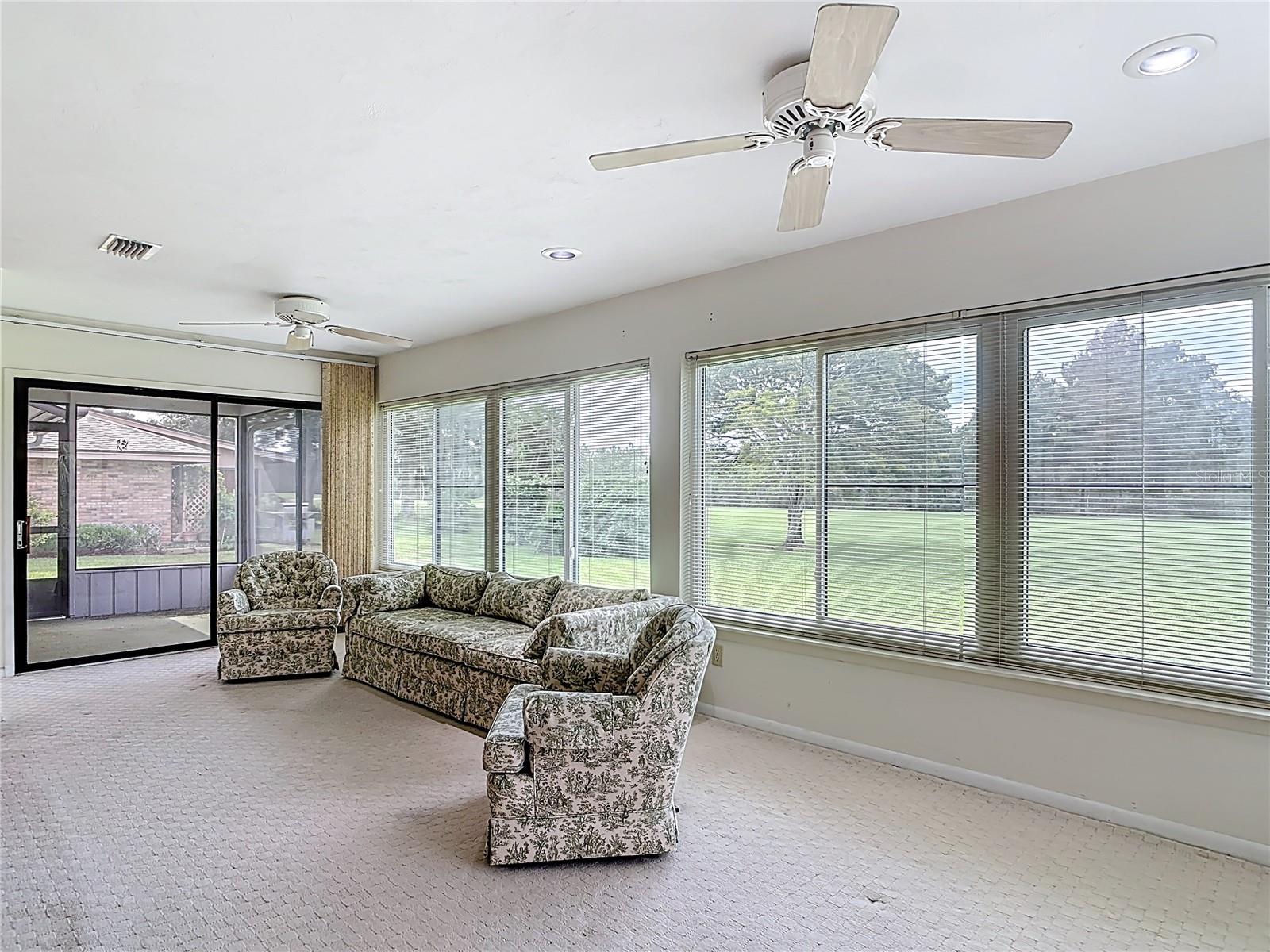 Image 7 of 36 For 1066 Clubhouse Boulevard