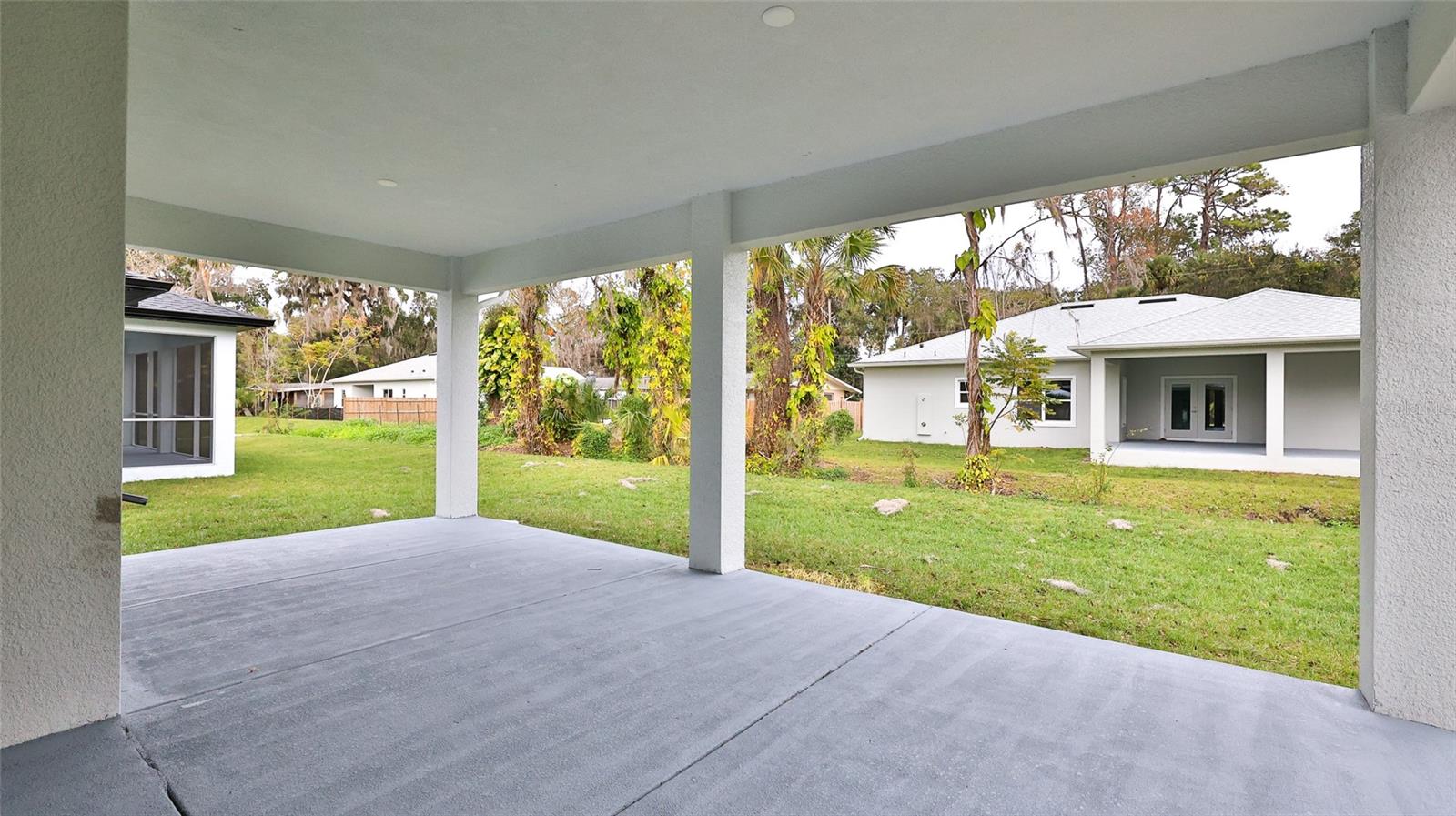 Image 31 of 35 For 407 Palm Drive