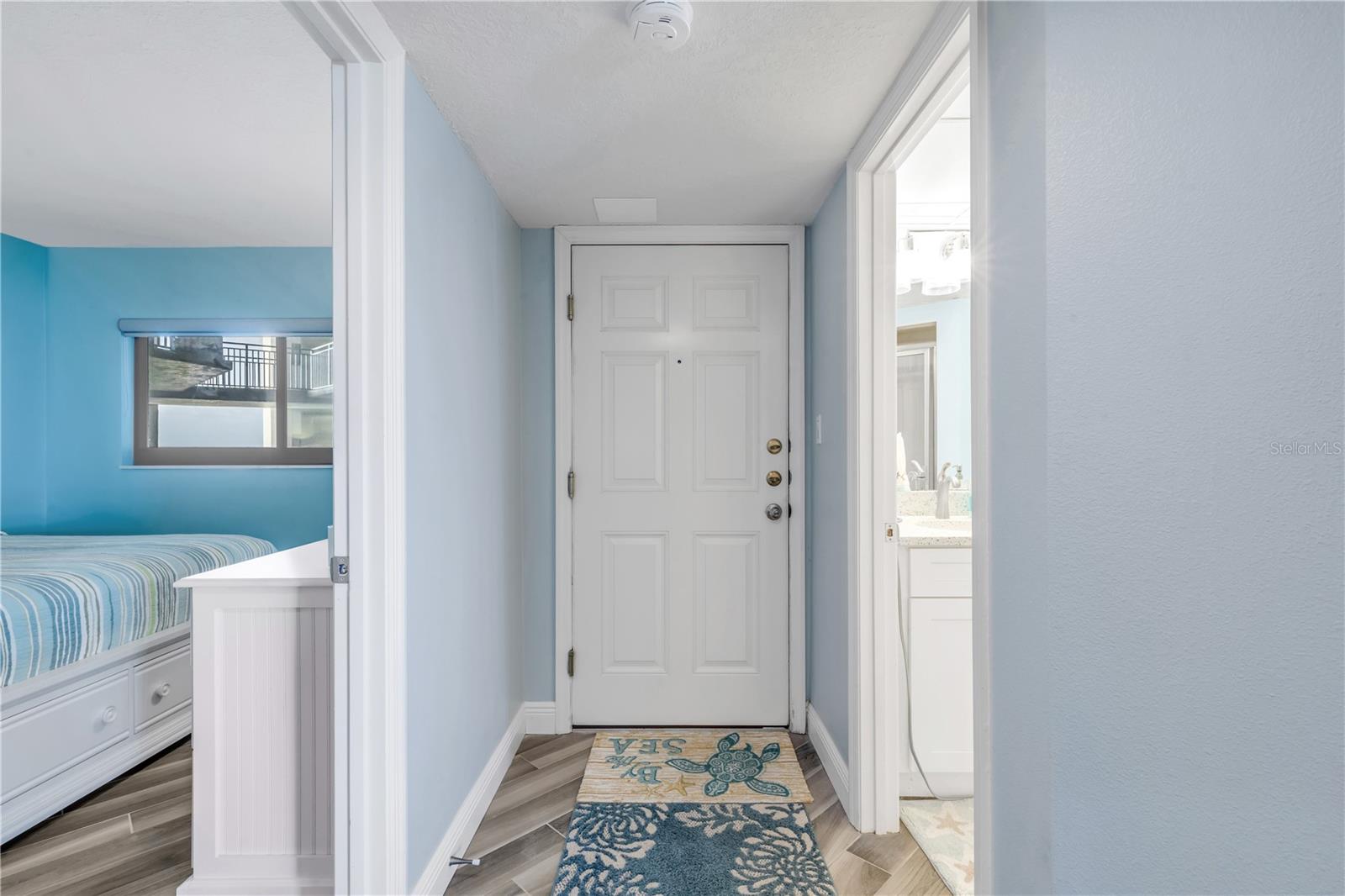 Image 2 of 68 For 5207 Atlantic Avenue 924