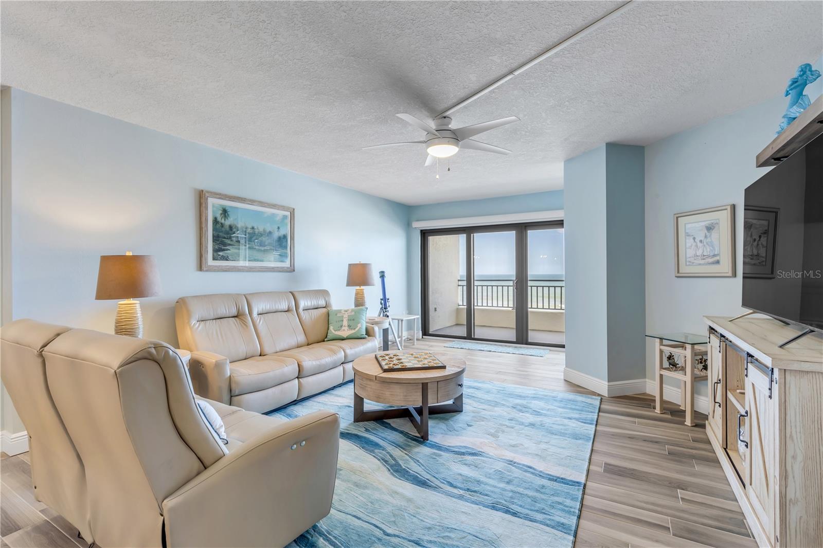 Image 6 of 68 For 5207 Atlantic Avenue 924