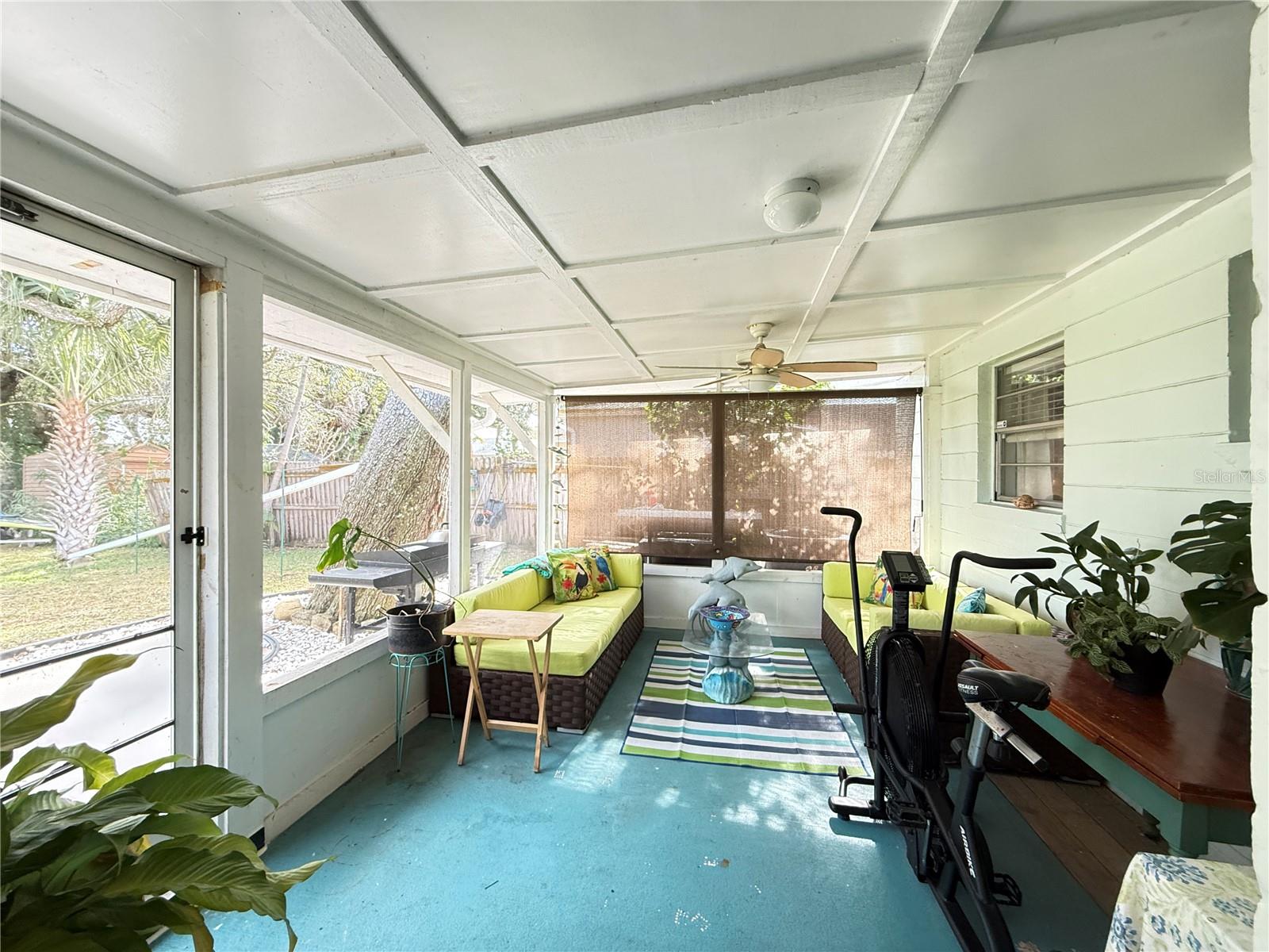 Image 17 of 53 For 2805 Saxon Drive