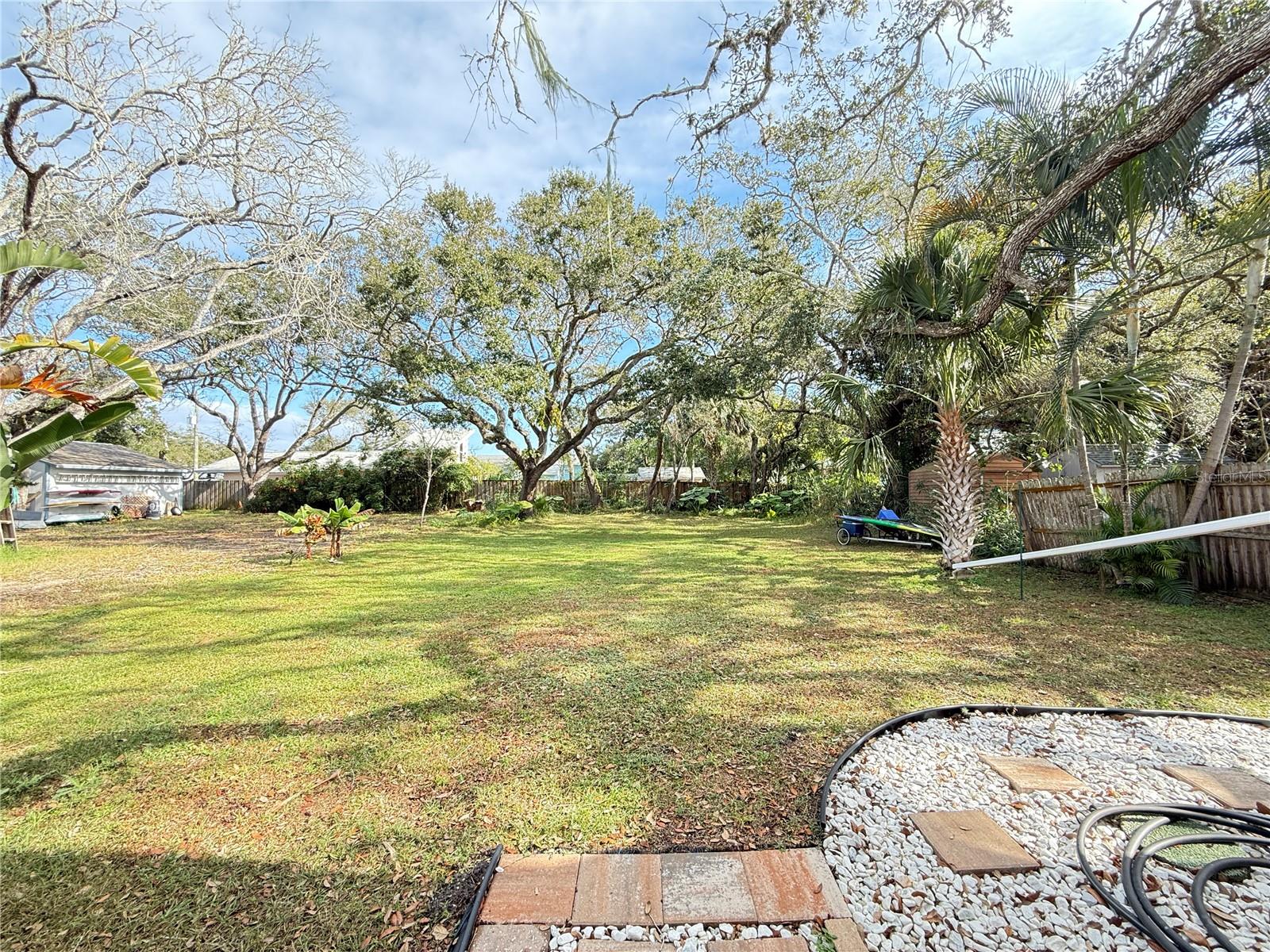 Image 19 of 53 For 2805 Saxon Drive