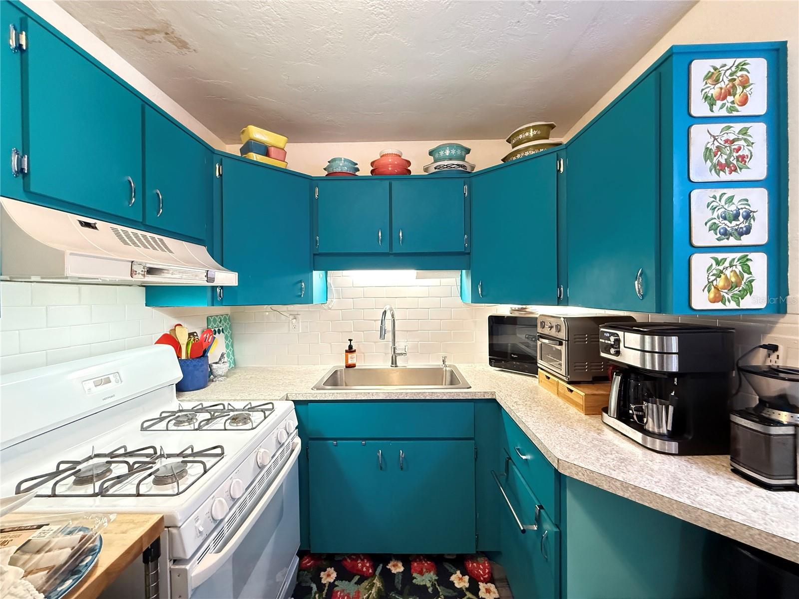 Image 4 of 53 For 2805 Saxon Drive