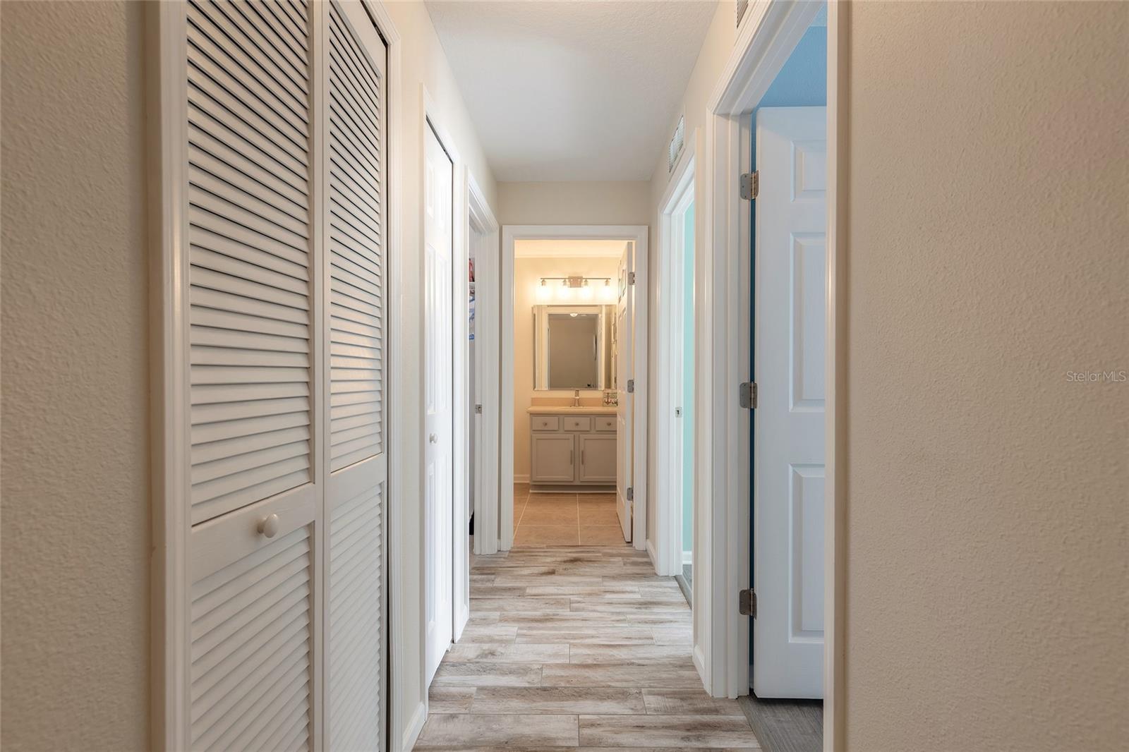 Image 24 of 58 For 3361 Medici Boulevard