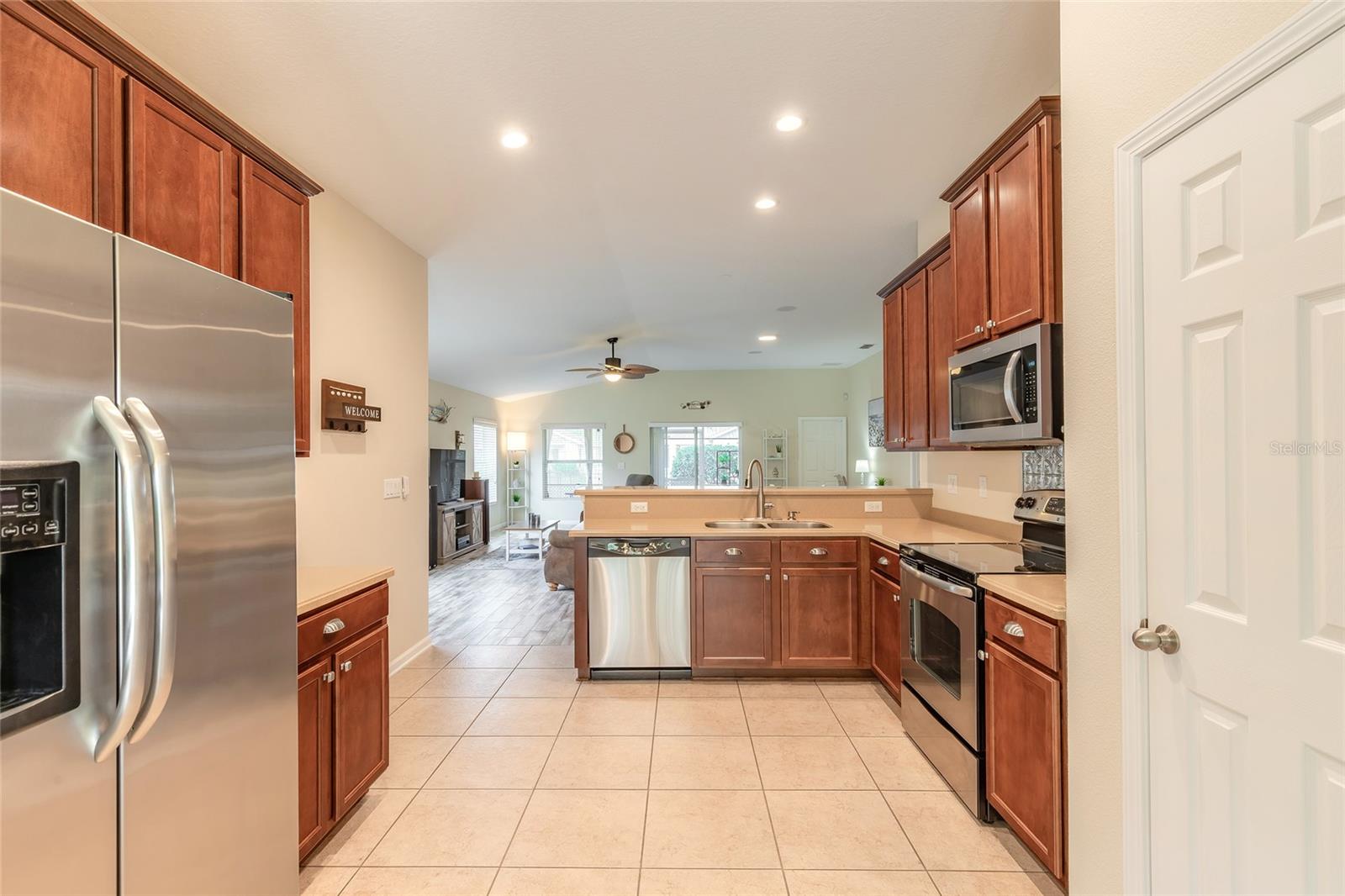 Image 9 of 58 For 3361 Medici Boulevard