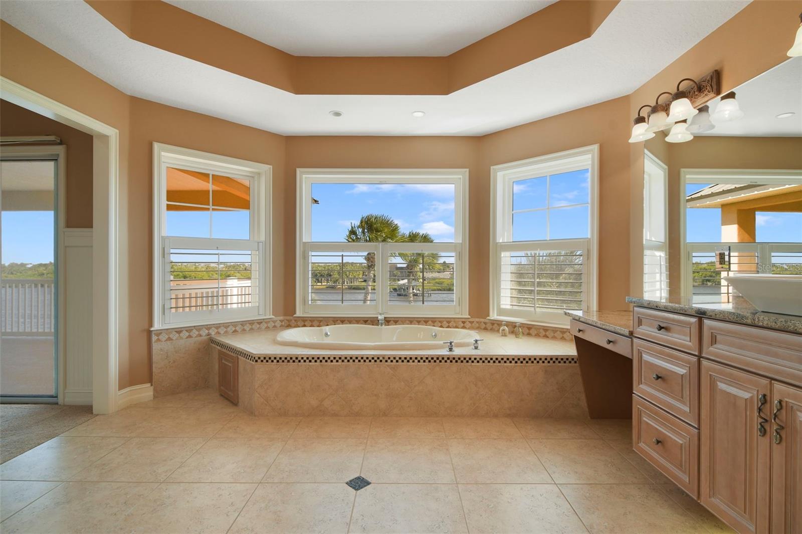 Image 20 of 48 For 500 Lambert Avenue