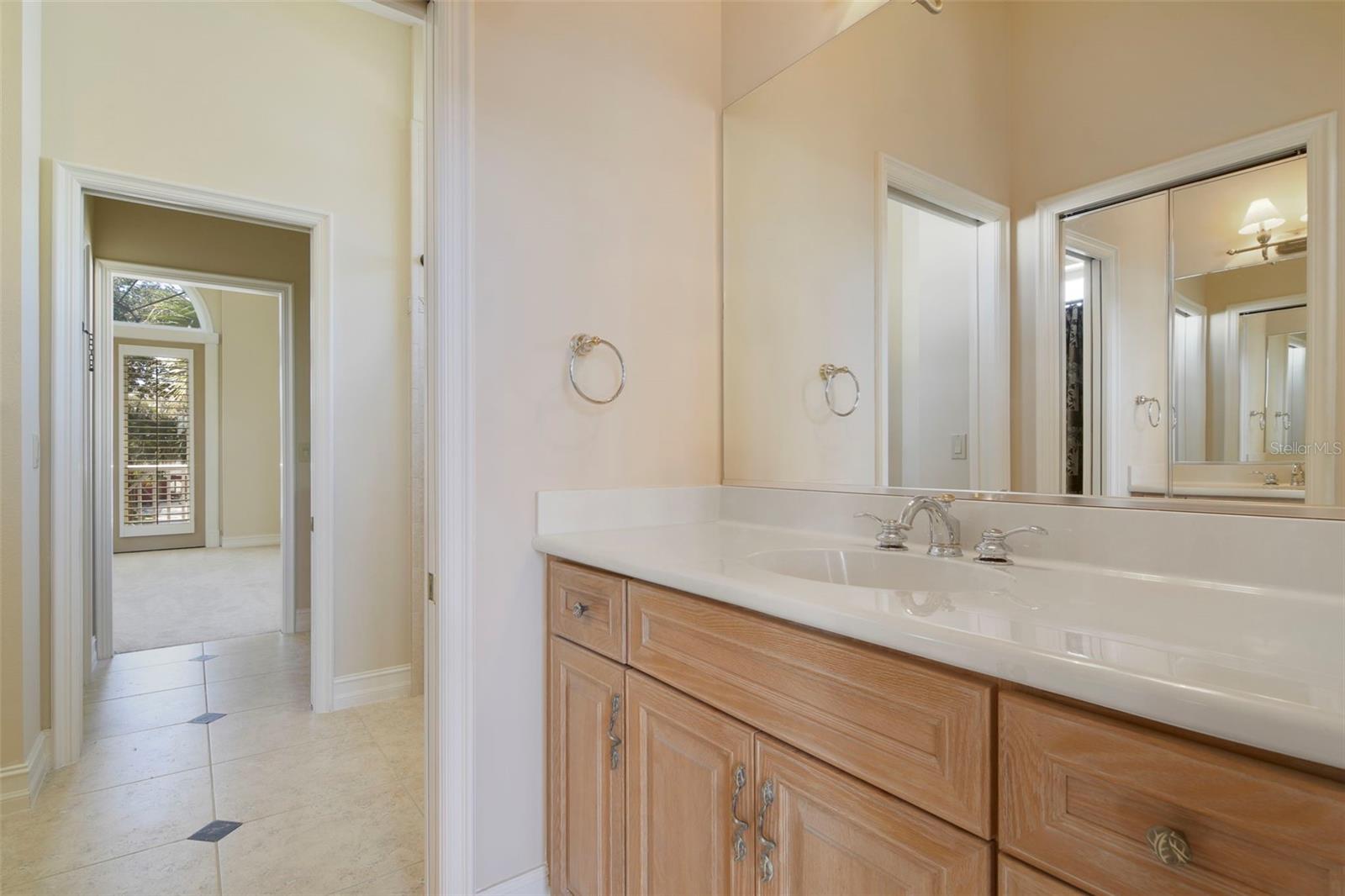 Image 26 of 48 For 500 Lambert Avenue