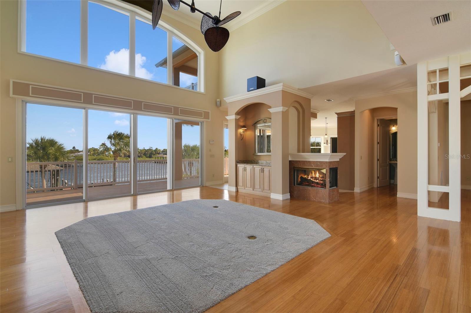 Image 4 of 48 For 500 Lambert Avenue