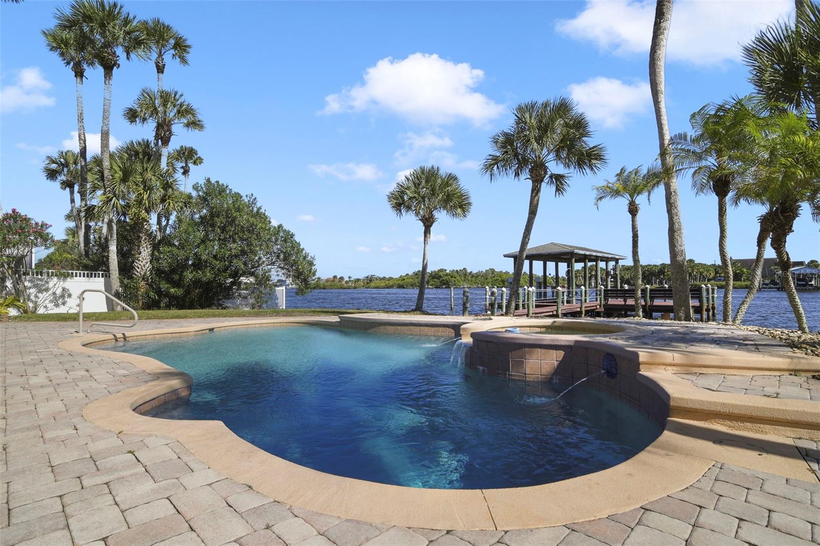 Image 41 of 48 For 500 Lambert Avenue