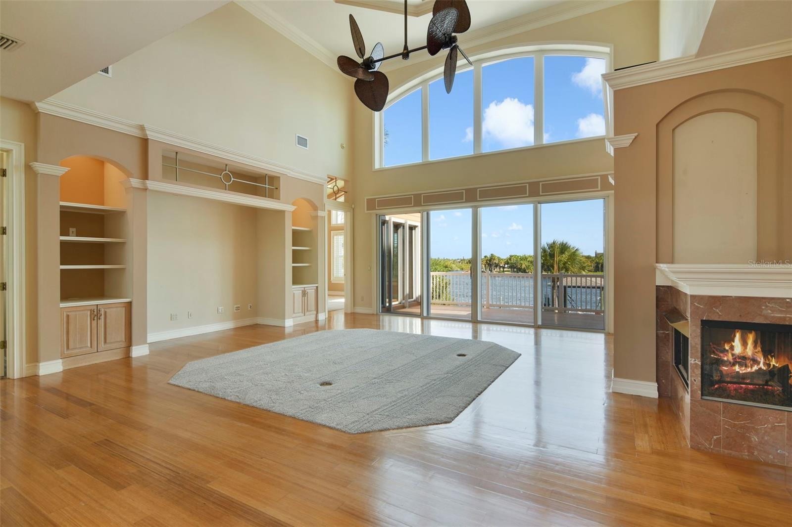 Image 5 of 48 For 500 Lambert Avenue