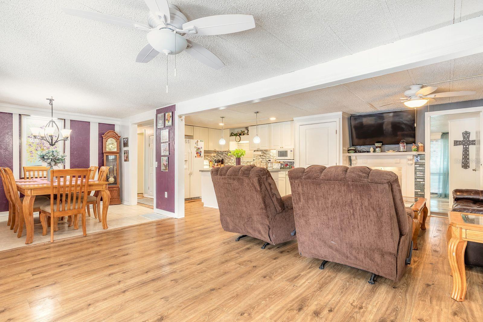 Image 10 of 43 For 109 Douglas Street