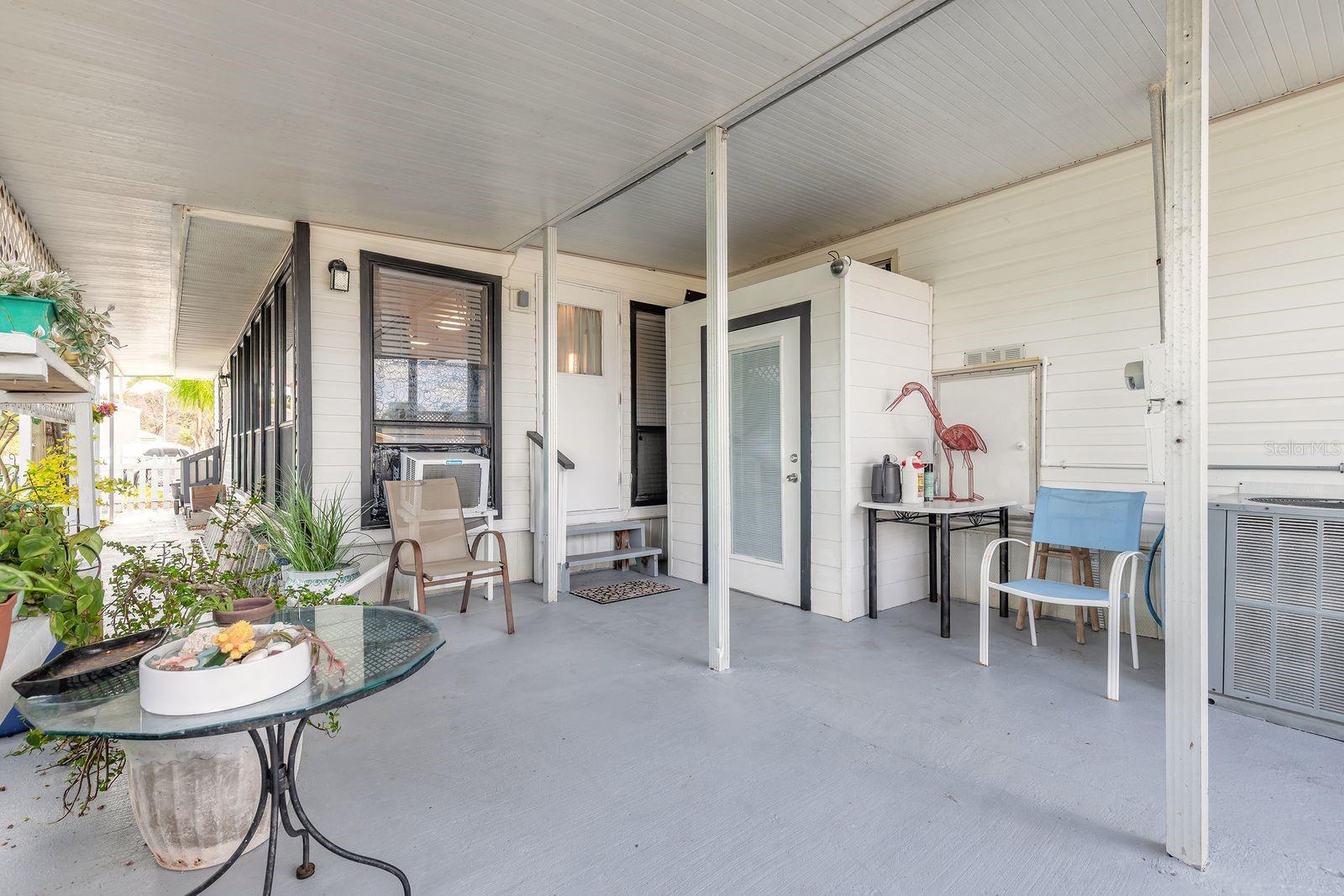 Image 27 of 43 For 109 Douglas Street