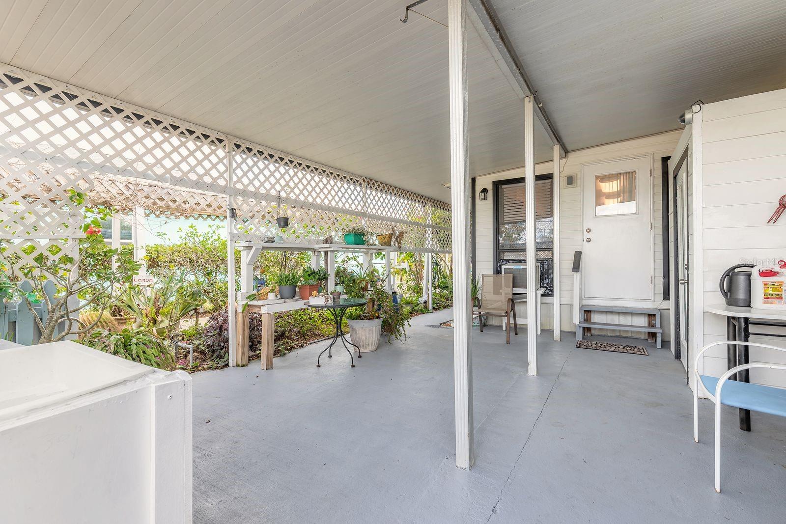 Image 28 of 43 For 109 Douglas Street