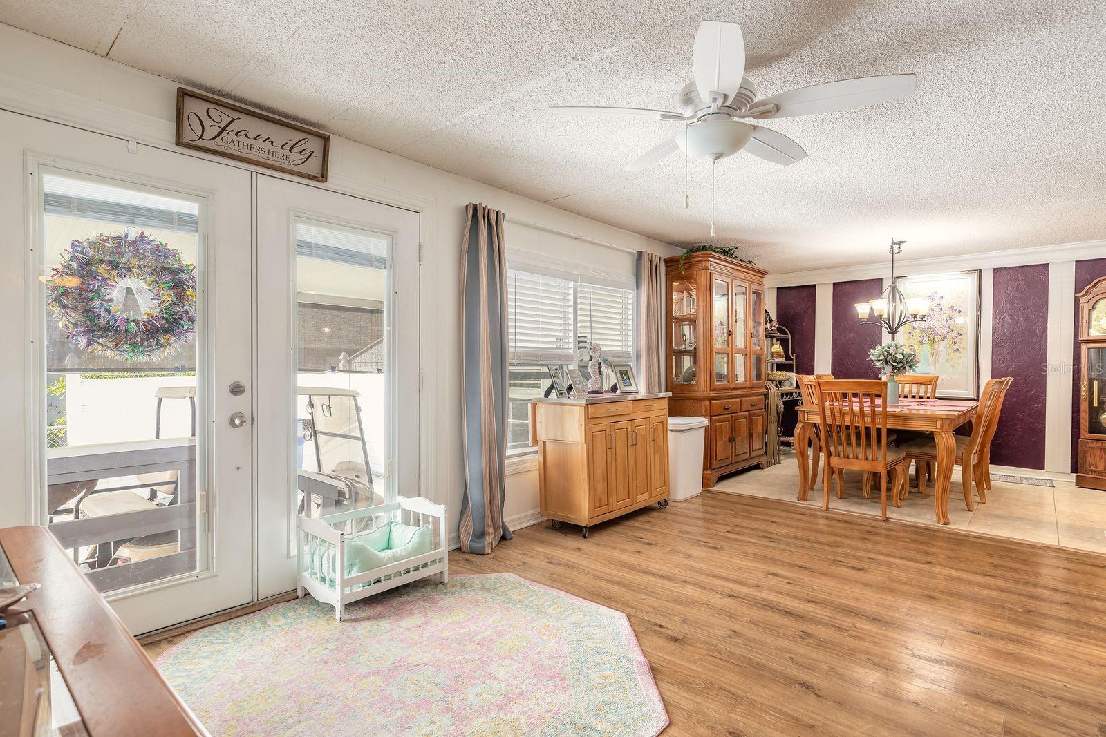 Image 5 of 43 For 109 Douglas Street