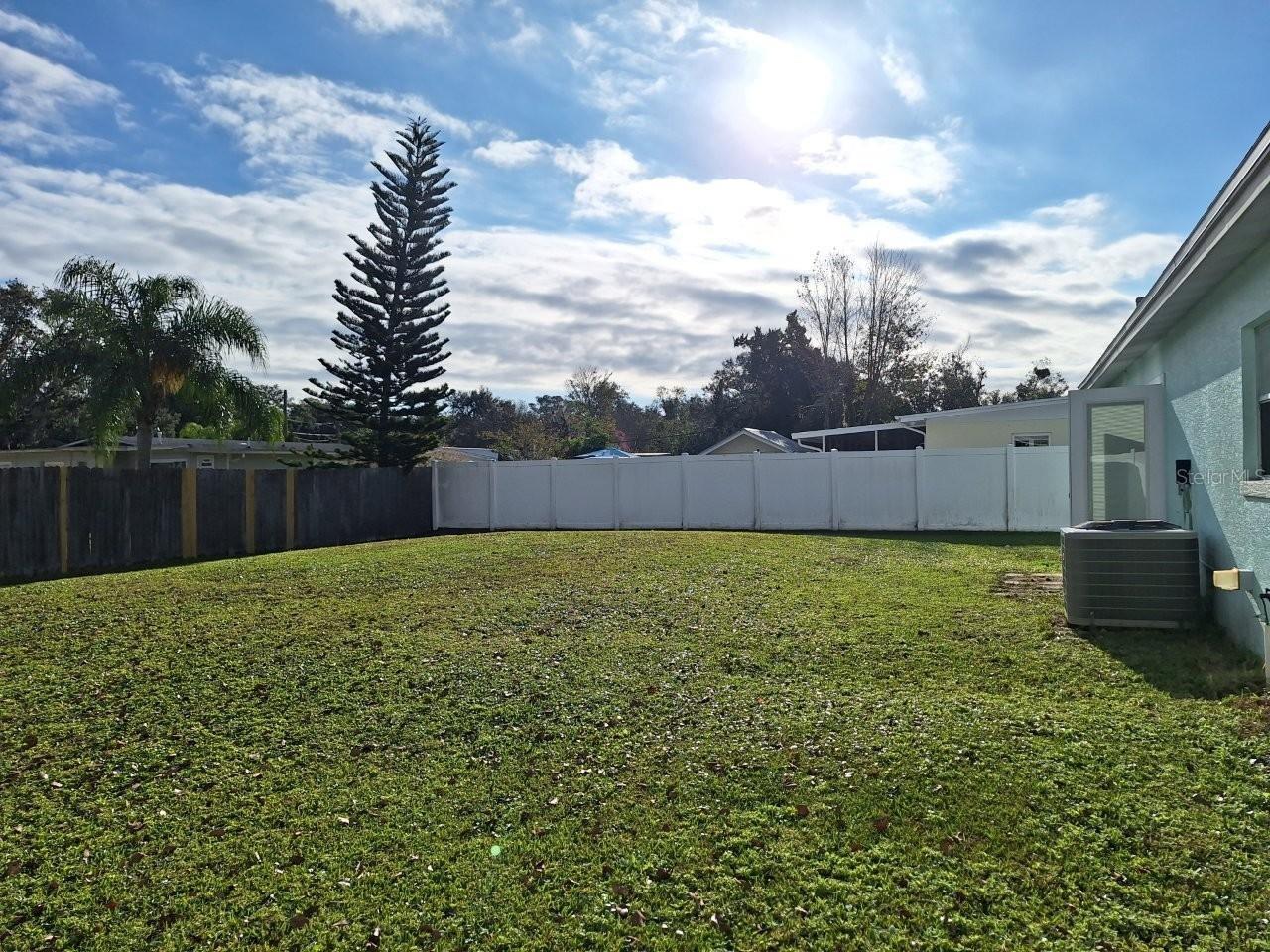 Image 11 of 11 For 463 Corbin Park Road