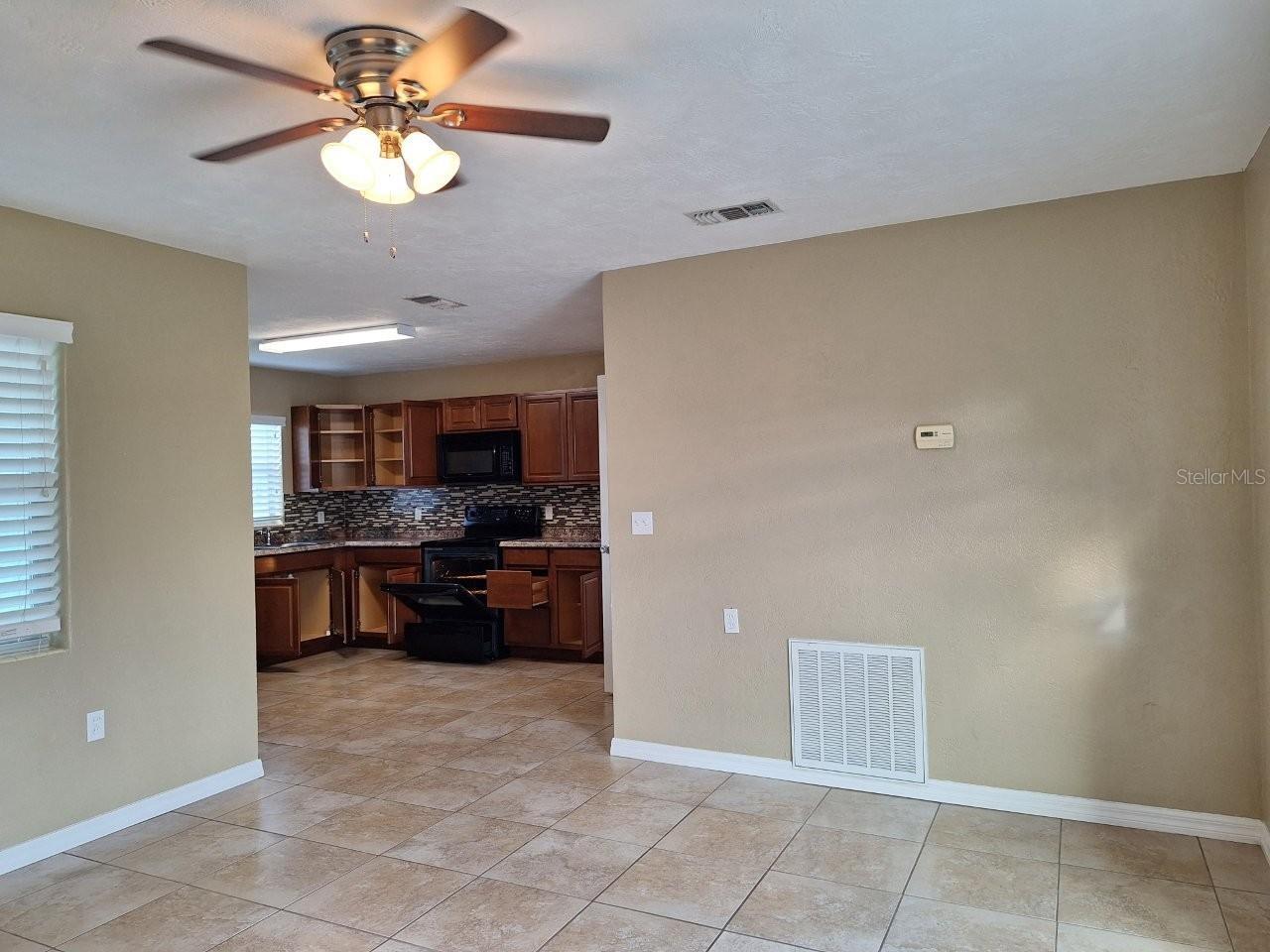 Image 7 of 11 For 463 Corbin Park Road