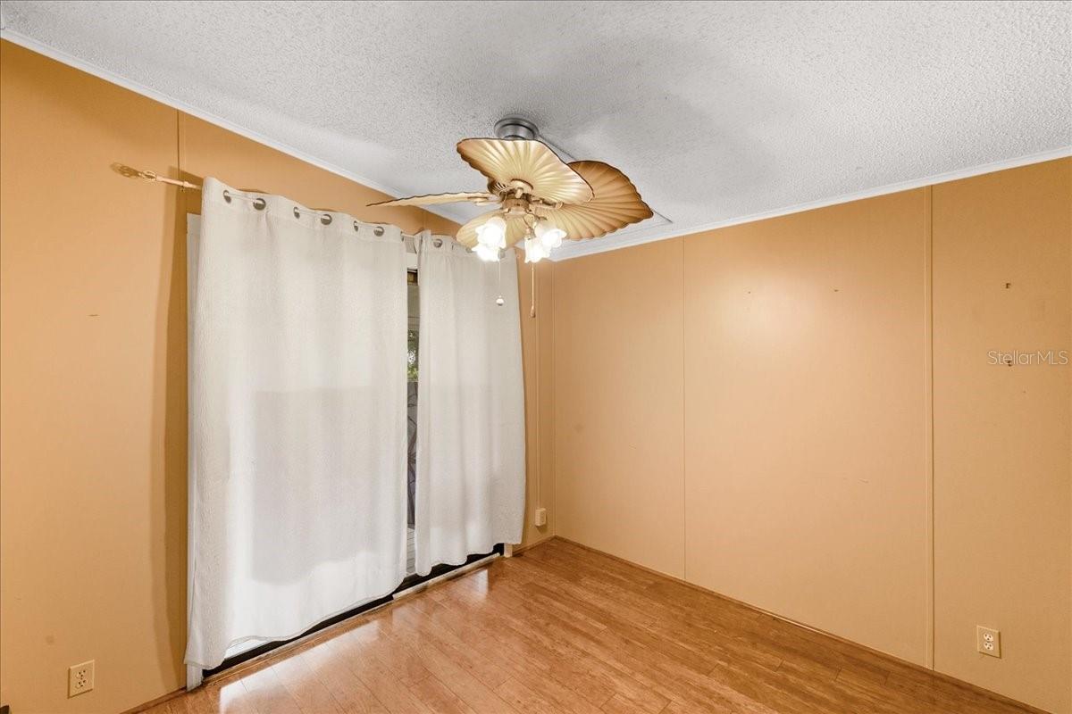 Image 9 of 20 For 205 Schooner Avenue