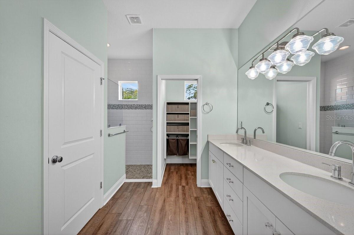 Image 50 of 87 For 2820 Asciano Court