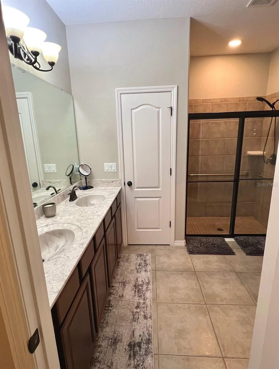 Image 15 of 25 For 3362 Marsili Avenue