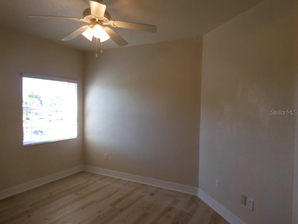 Image 16 of 42 For 5300 Atlantic Avenue 20-401