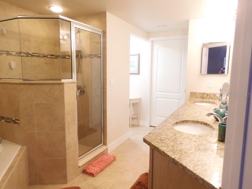 Image 19 of 42 For 5300 Atlantic Avenue 20-401