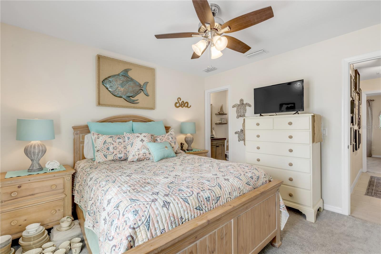 Image 42 of 72 For 4623 Atlantic Avenue