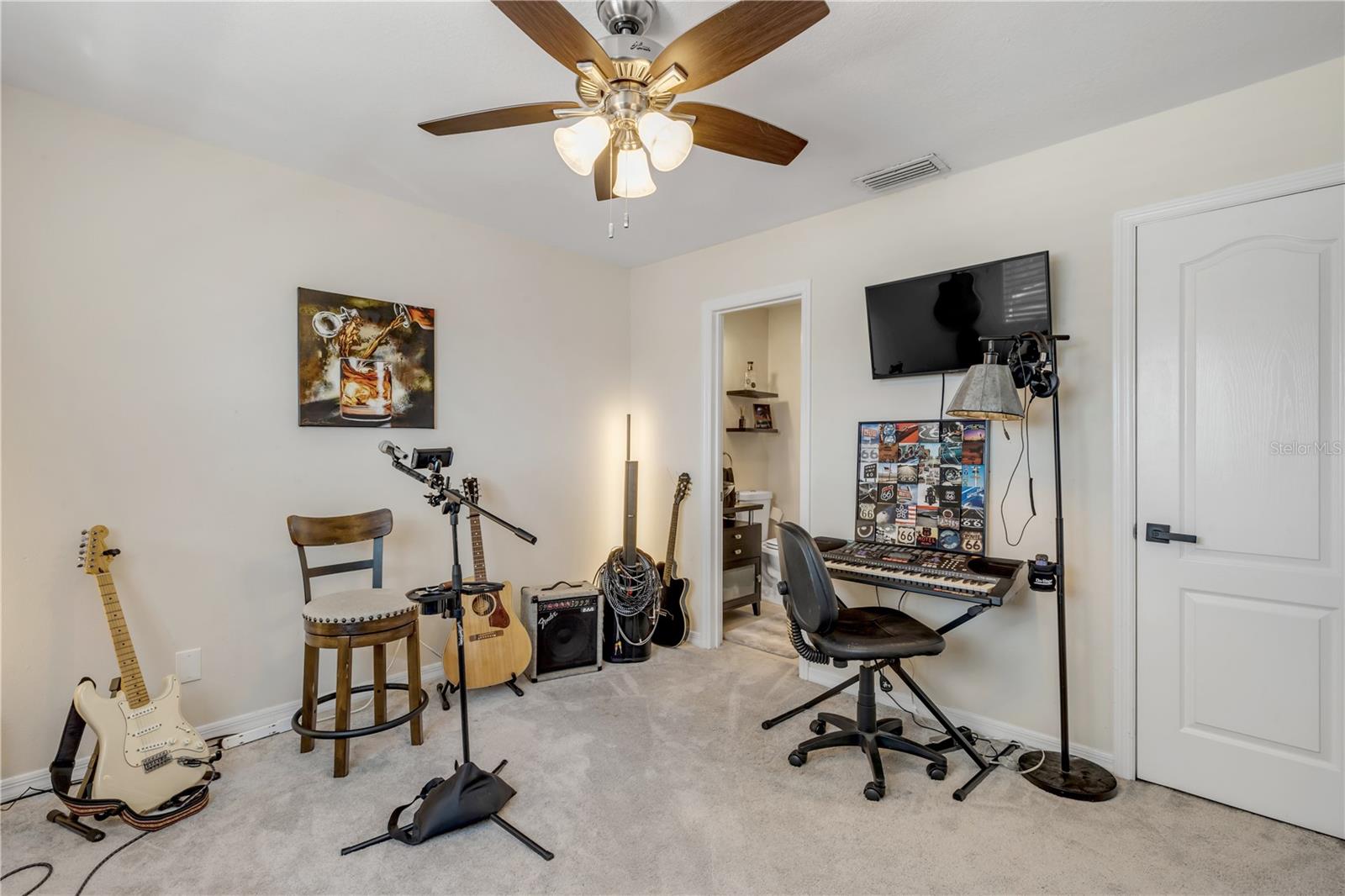 Image 50 of 72 For 4623 Atlantic Avenue