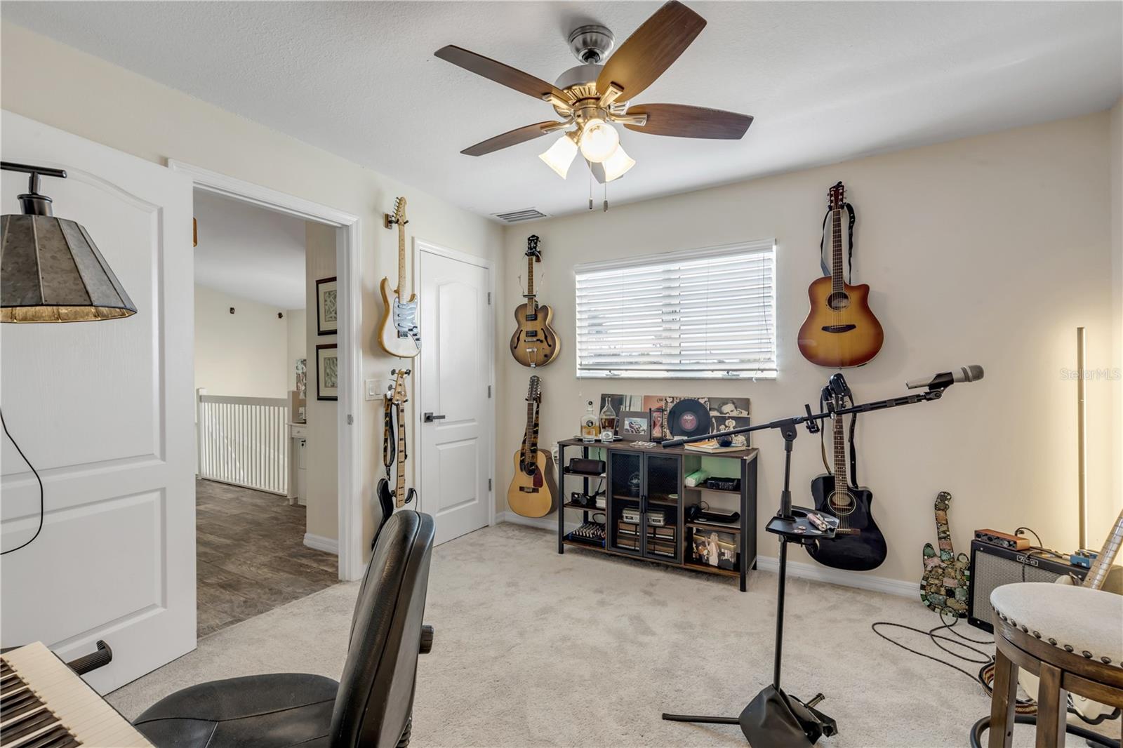 Image 51 of 72 For 4623 Atlantic Avenue