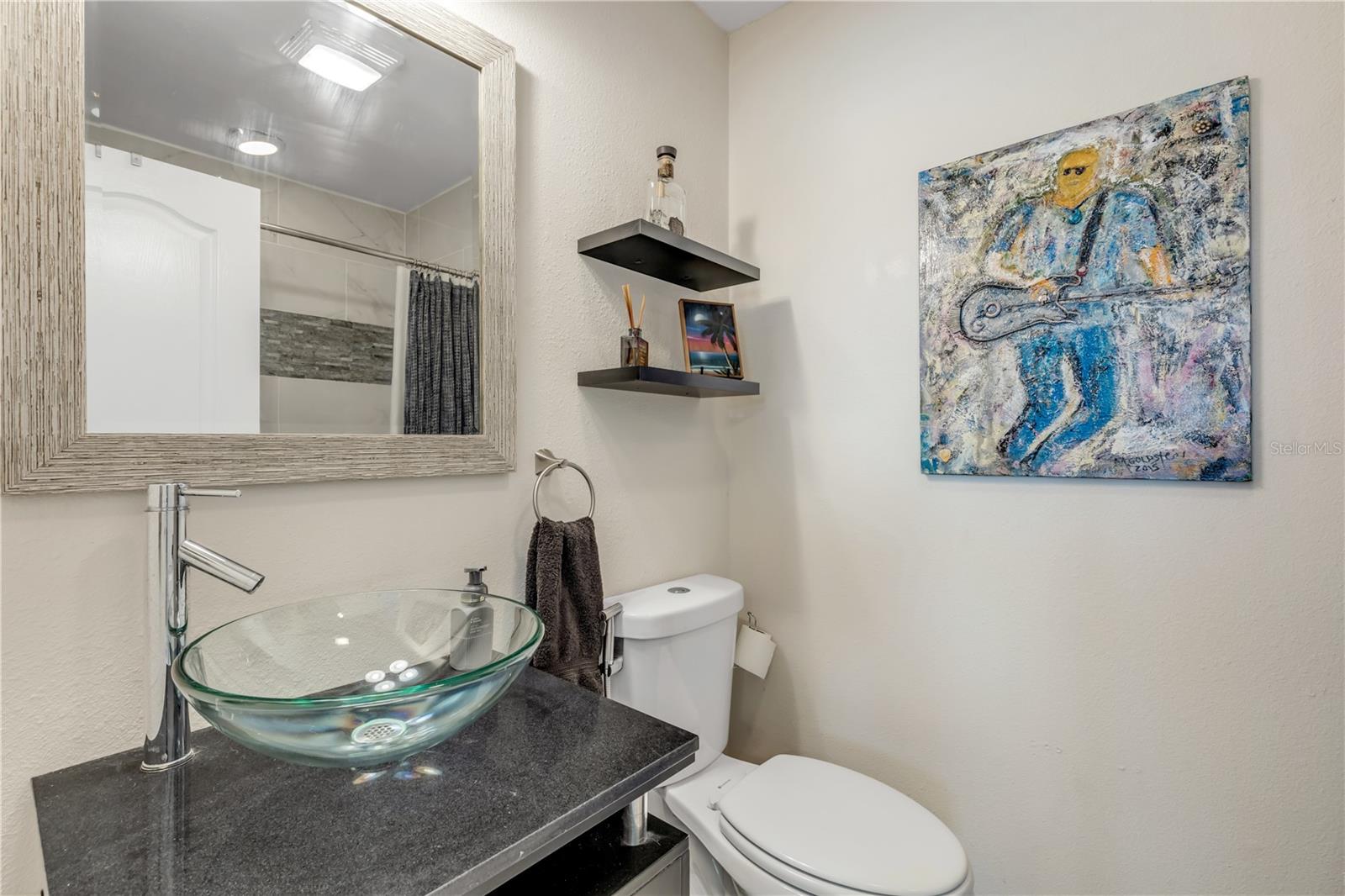 Image 52 of 72 For 4623 Atlantic Avenue