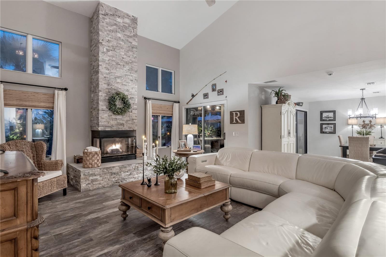 Image 6 of 72 For 4623 Atlantic Avenue