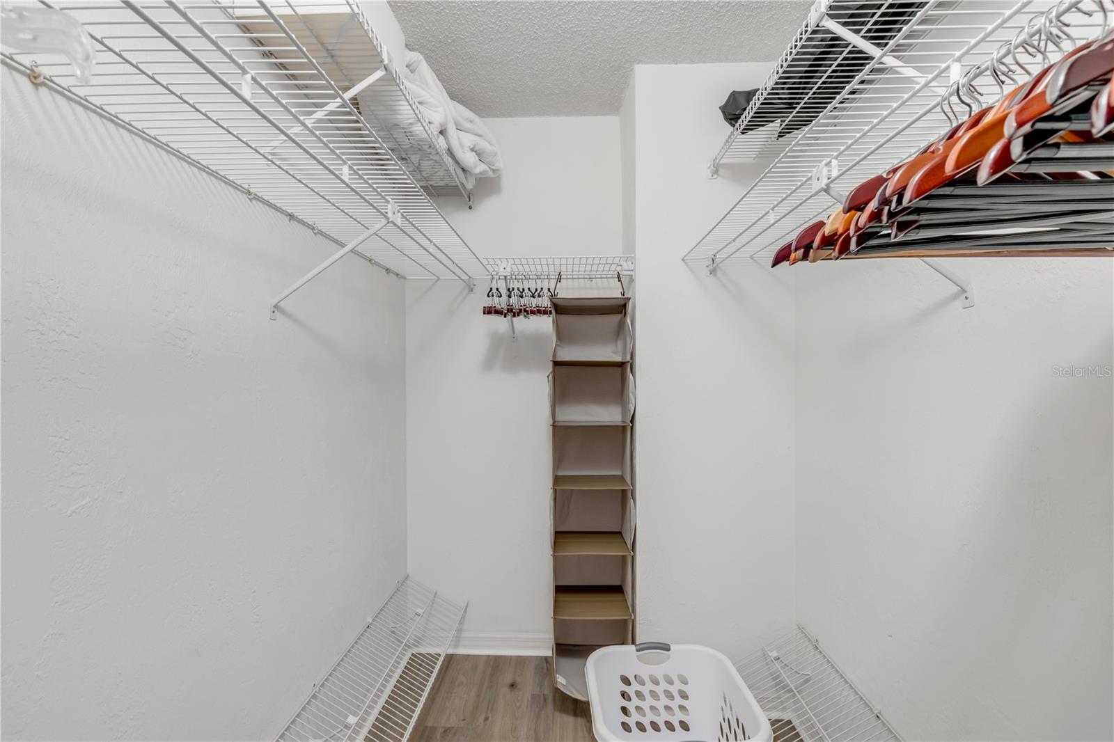 Image 29 of 57 For 1 Oceans West Boulevard 10b4