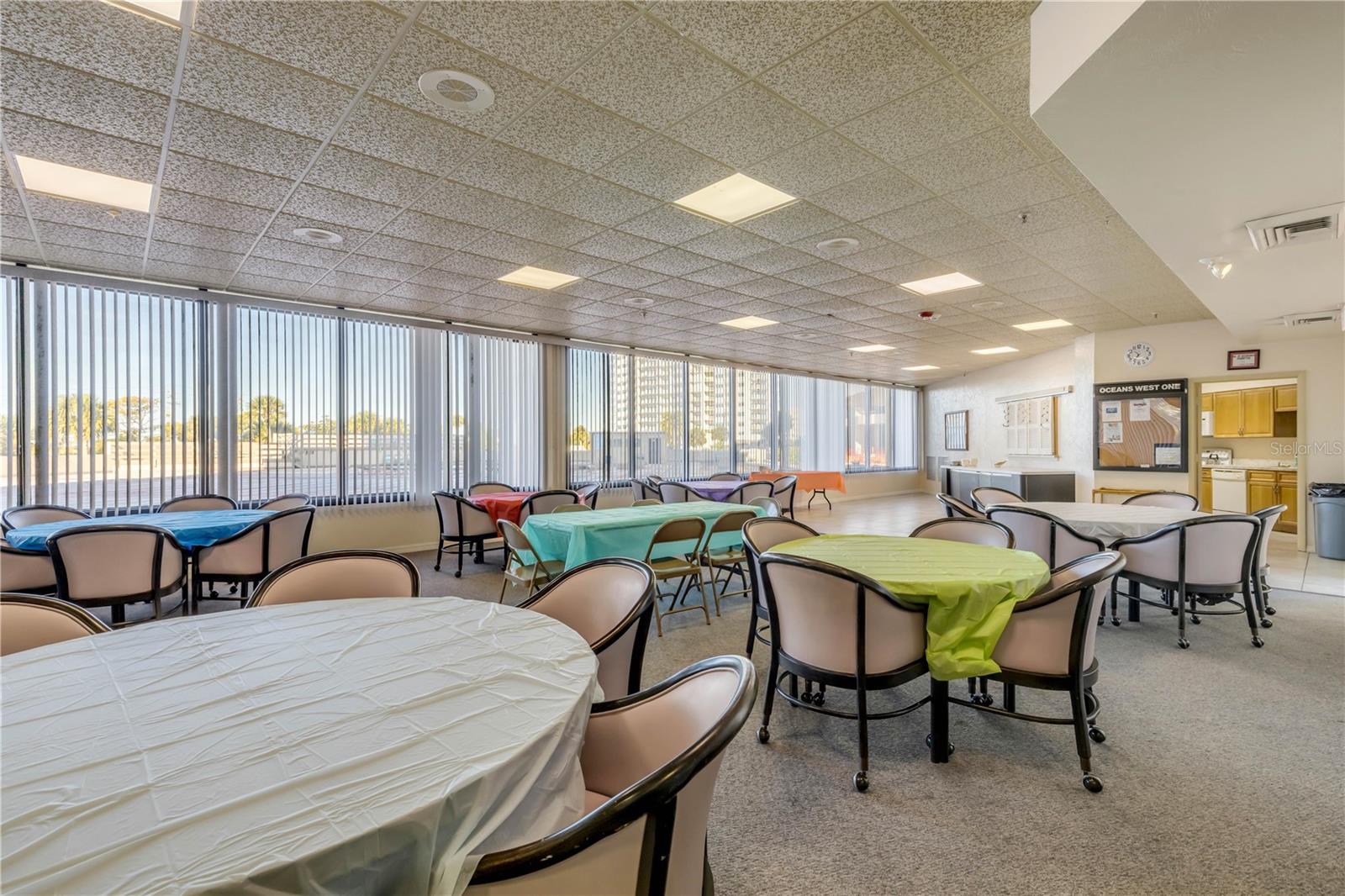 Image 47 of 57 For 1 Oceans West Boulevard 10b4